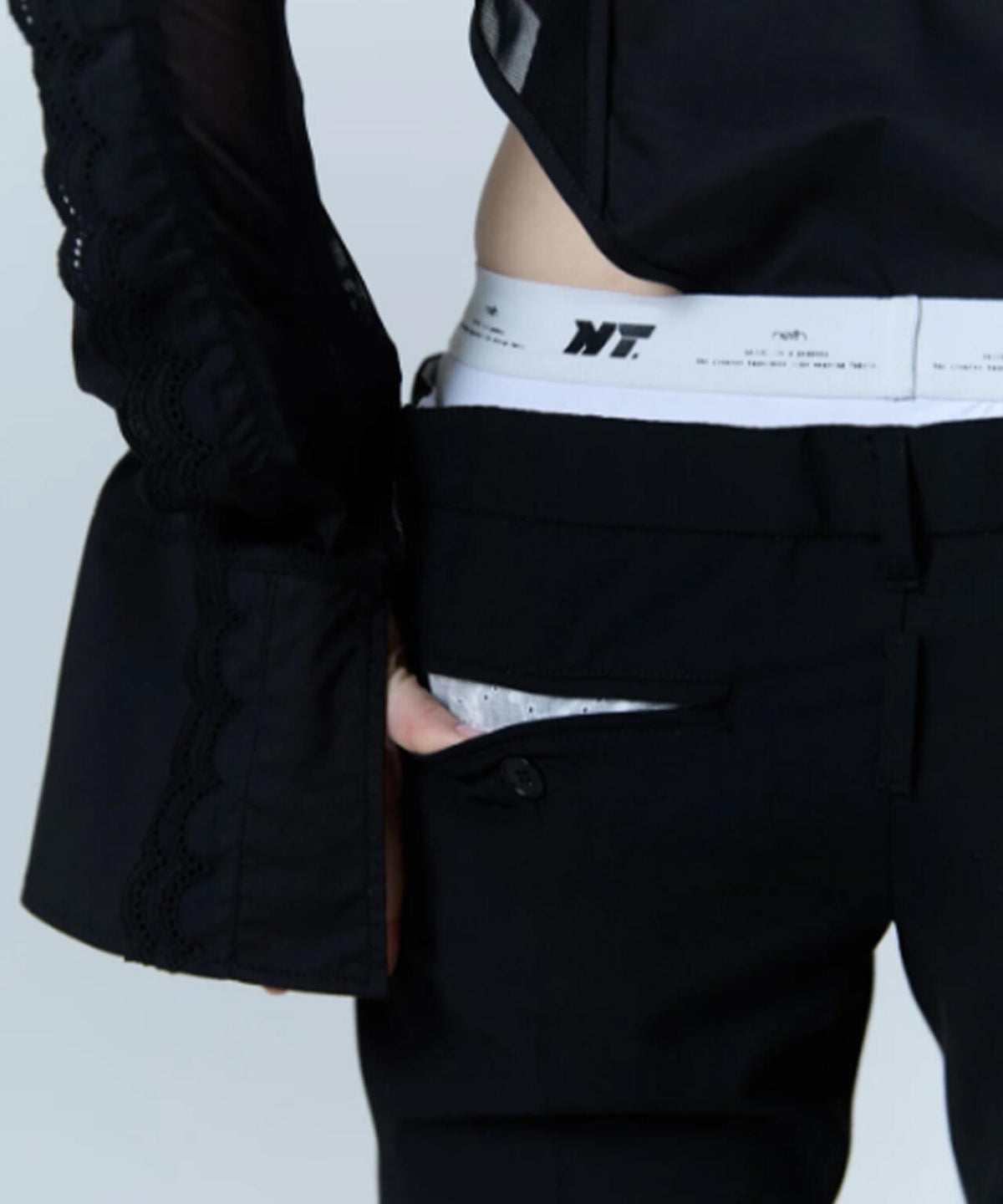 neith./ネイス/Destroyed Flare Trousers