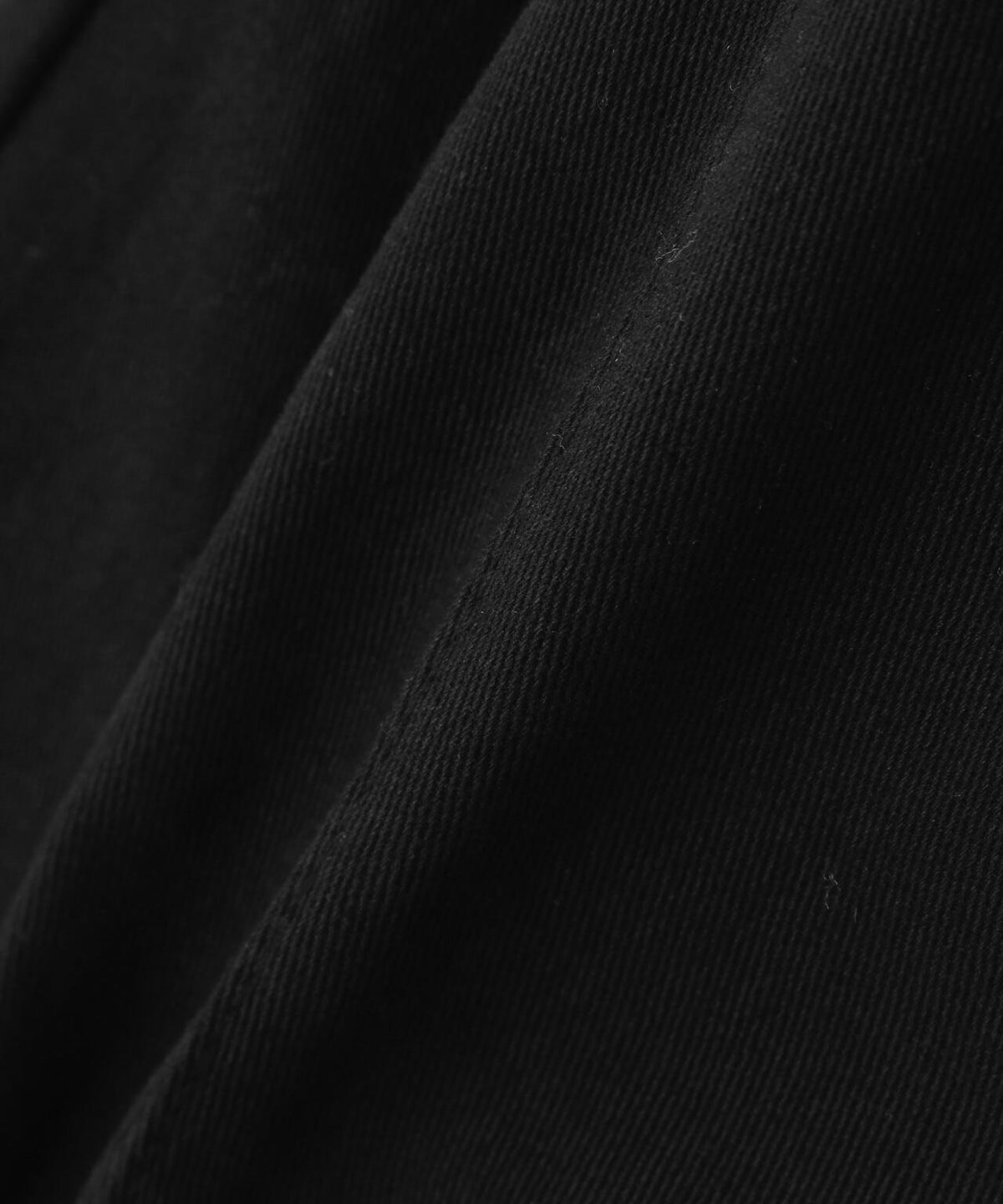 MAVYTH/メヴィス/CROSS FLARE TUCK PANTS