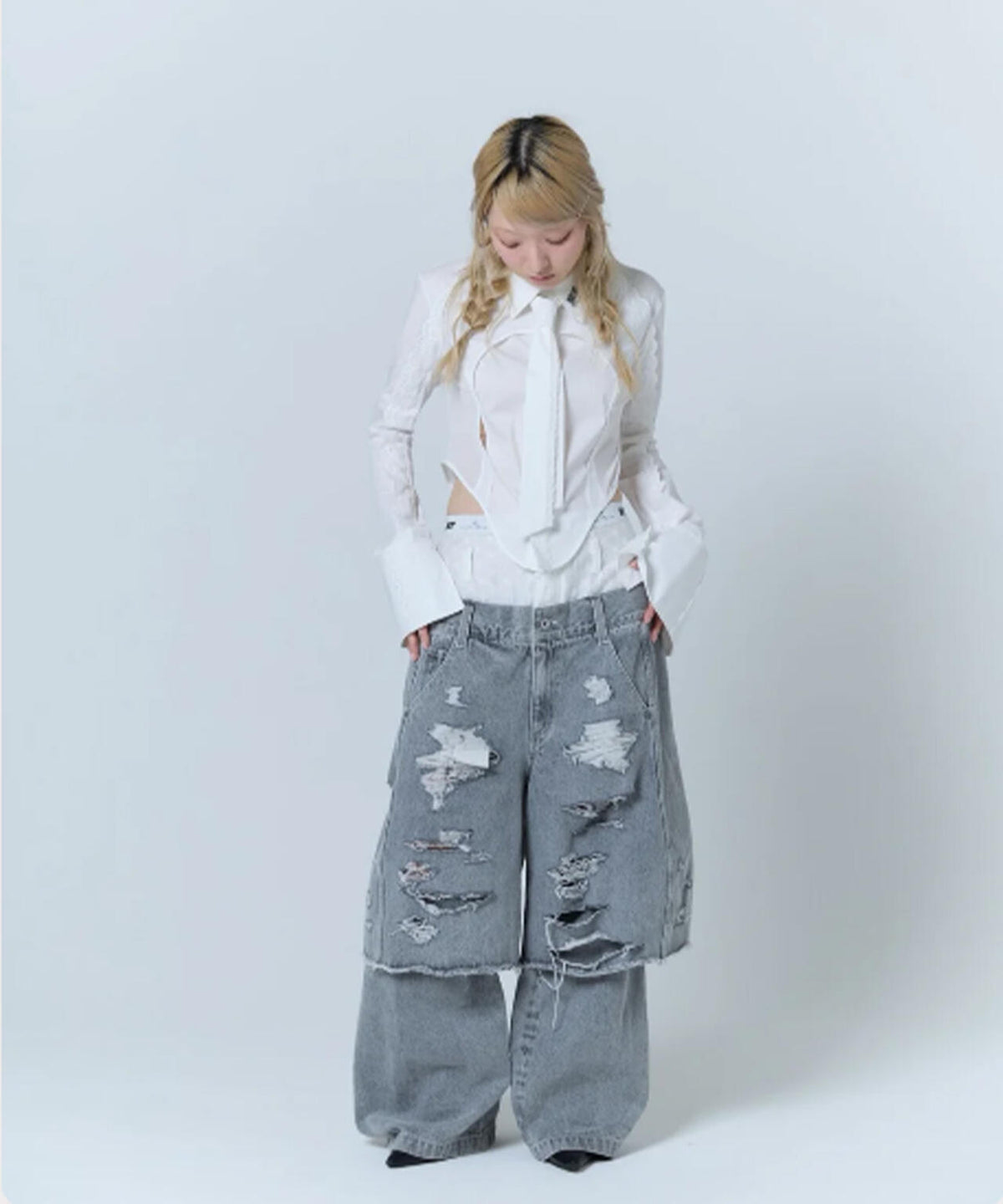 neith./ネイス/Destroyed Denim and Leg cover