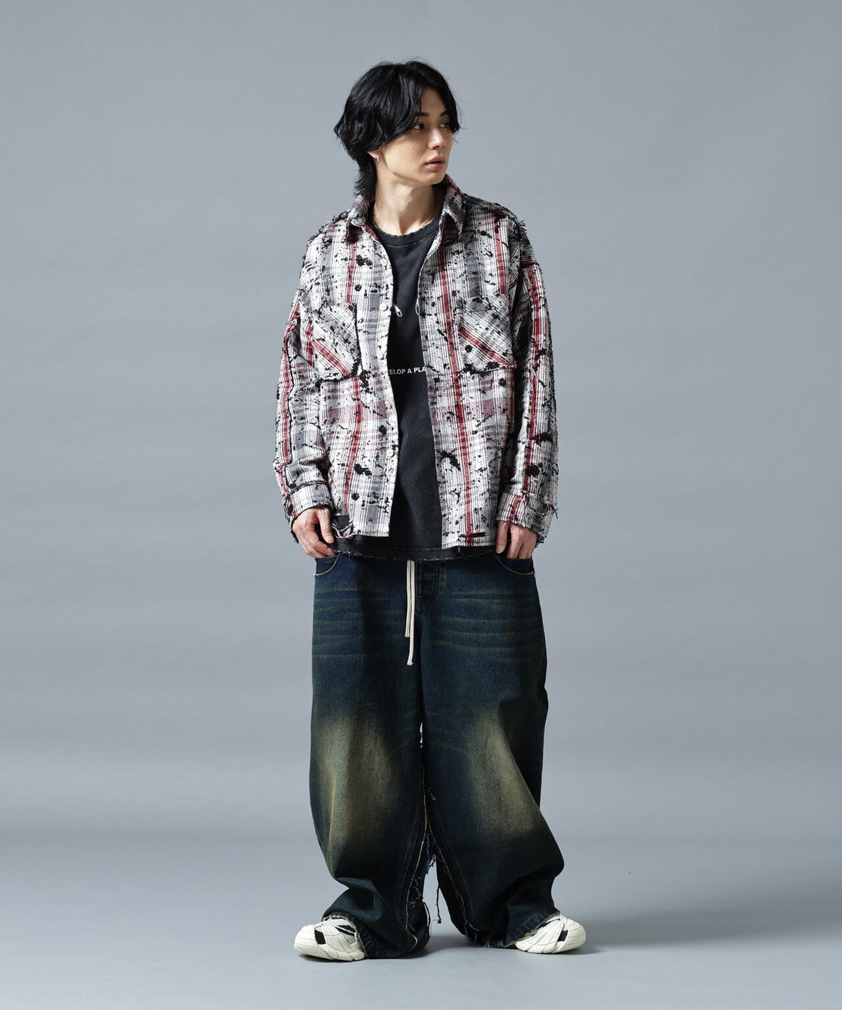 H:180cm C:88cm W:69cm H:90cm 着用サイズ:L