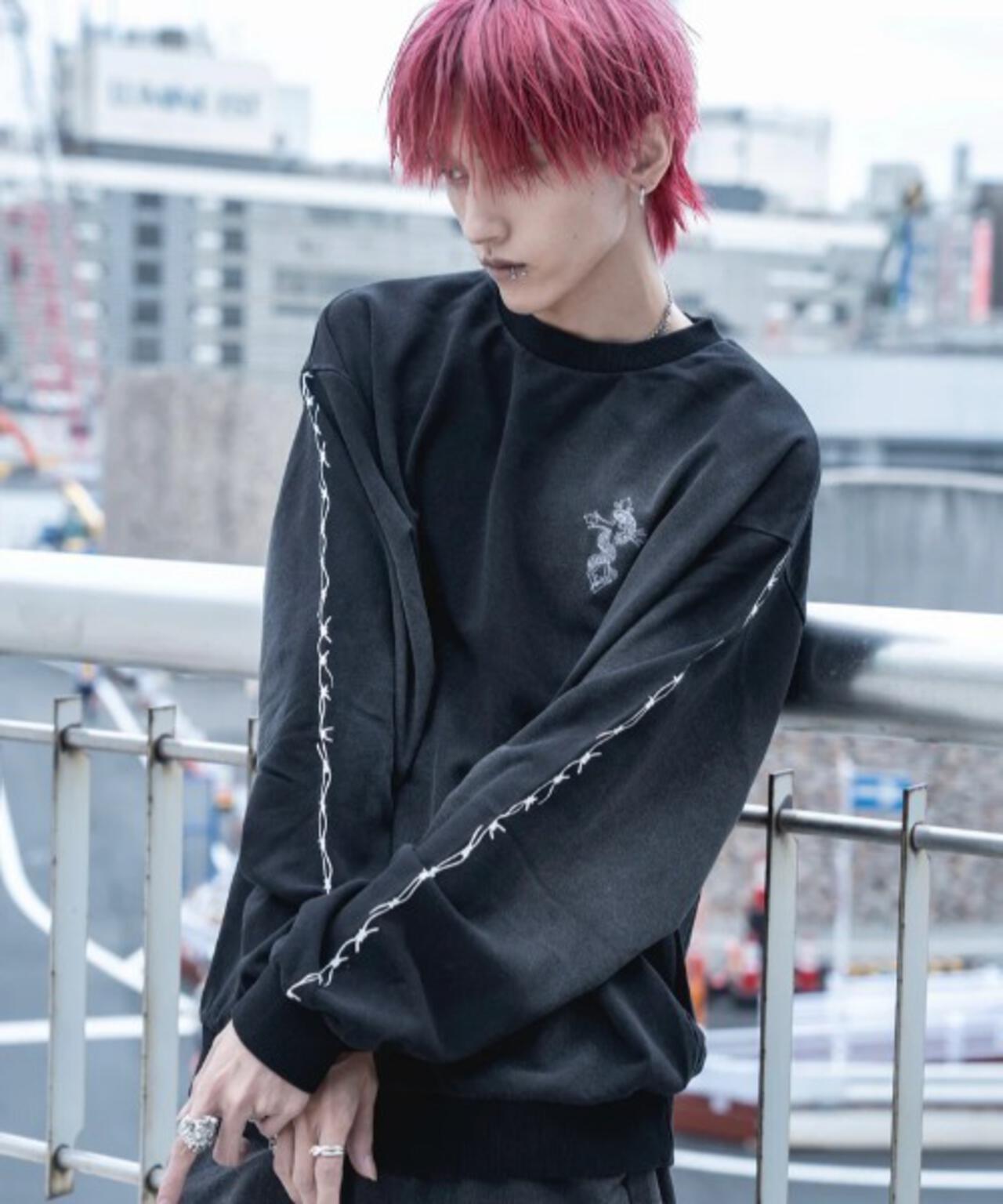 gibous/ギボス/snake cross trainer