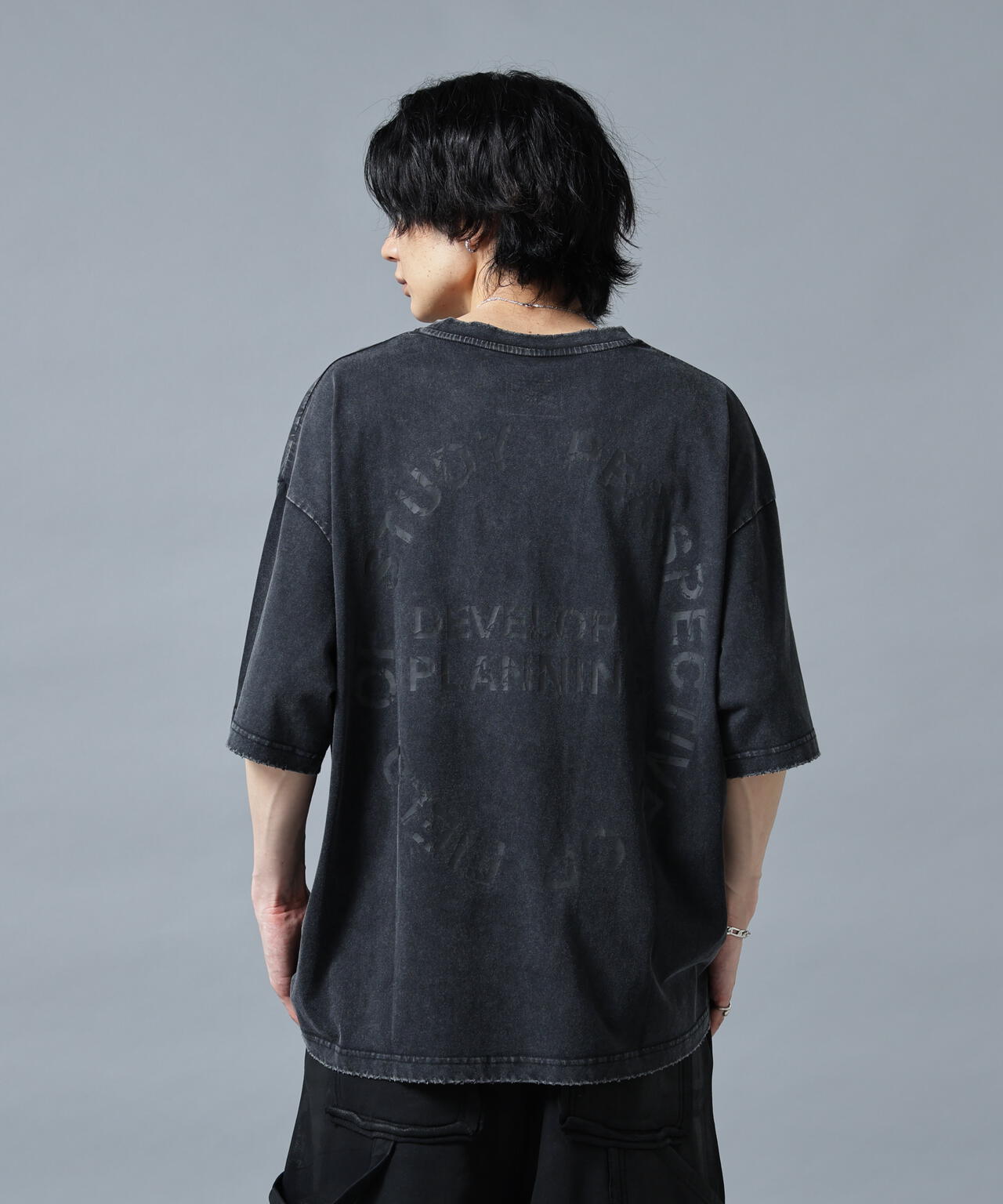 DS/BRUST SUBHUMAN