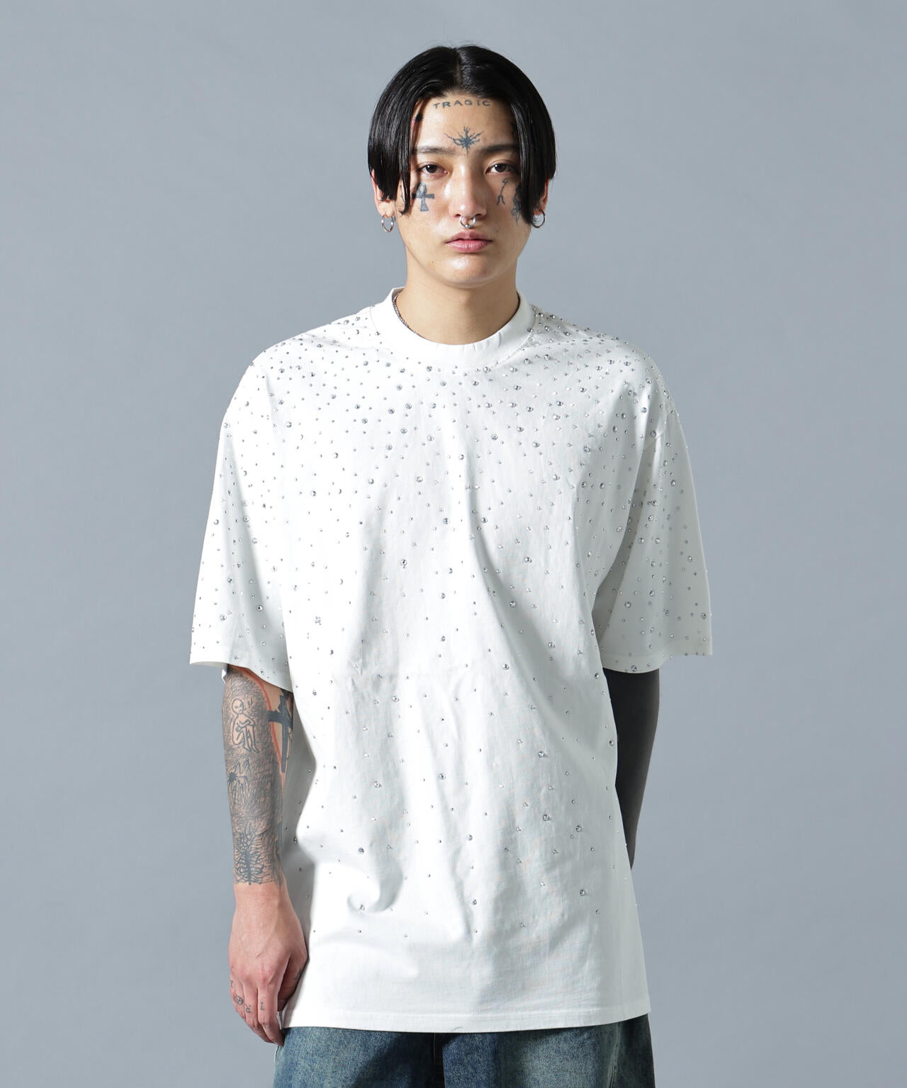 180cm B:87 W:66 H:84 着用サイズ:L