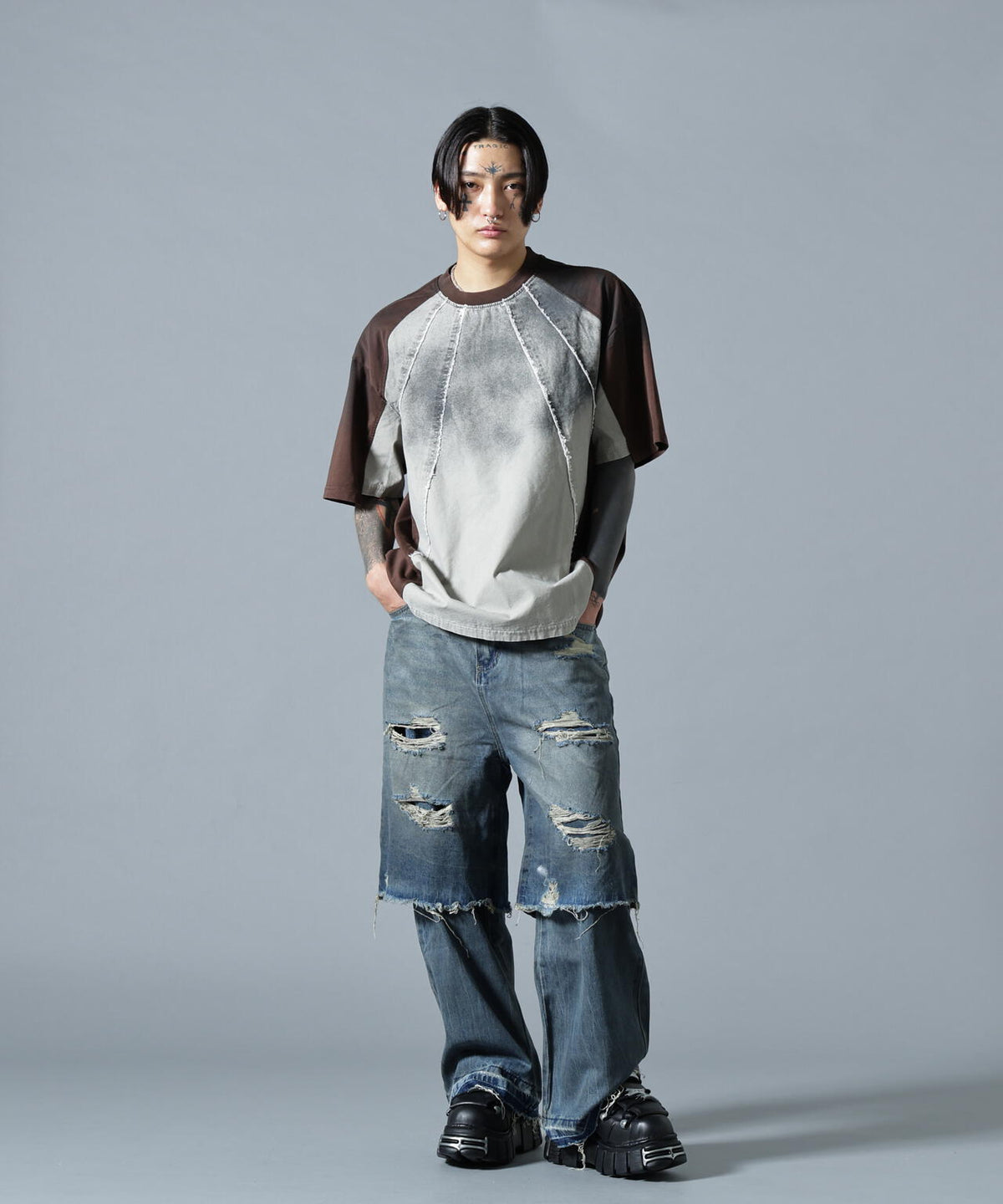 180cm B:87 W:66 H:84 着用サイズ:L