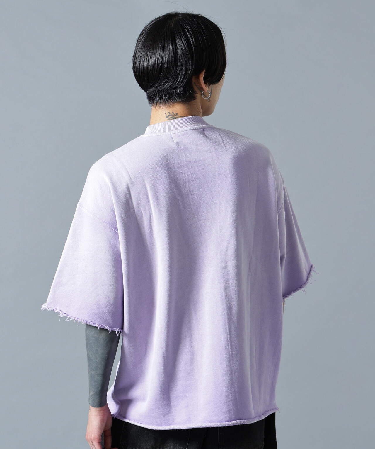 180cm B:87 W:66 H:84 着用サイズ:L