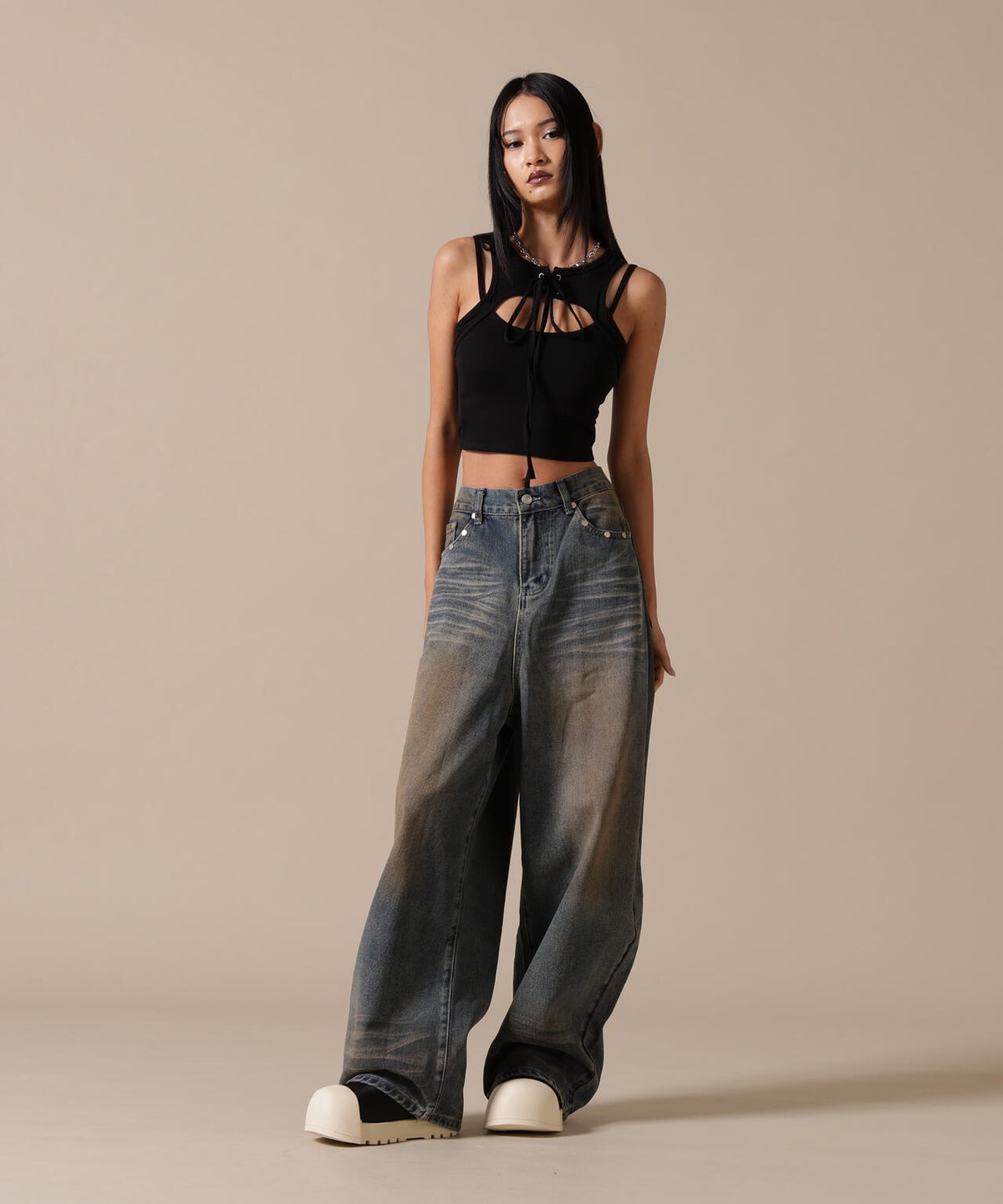 DeEVA/ディーヴァ/CUTOUT LACE-UP TANK