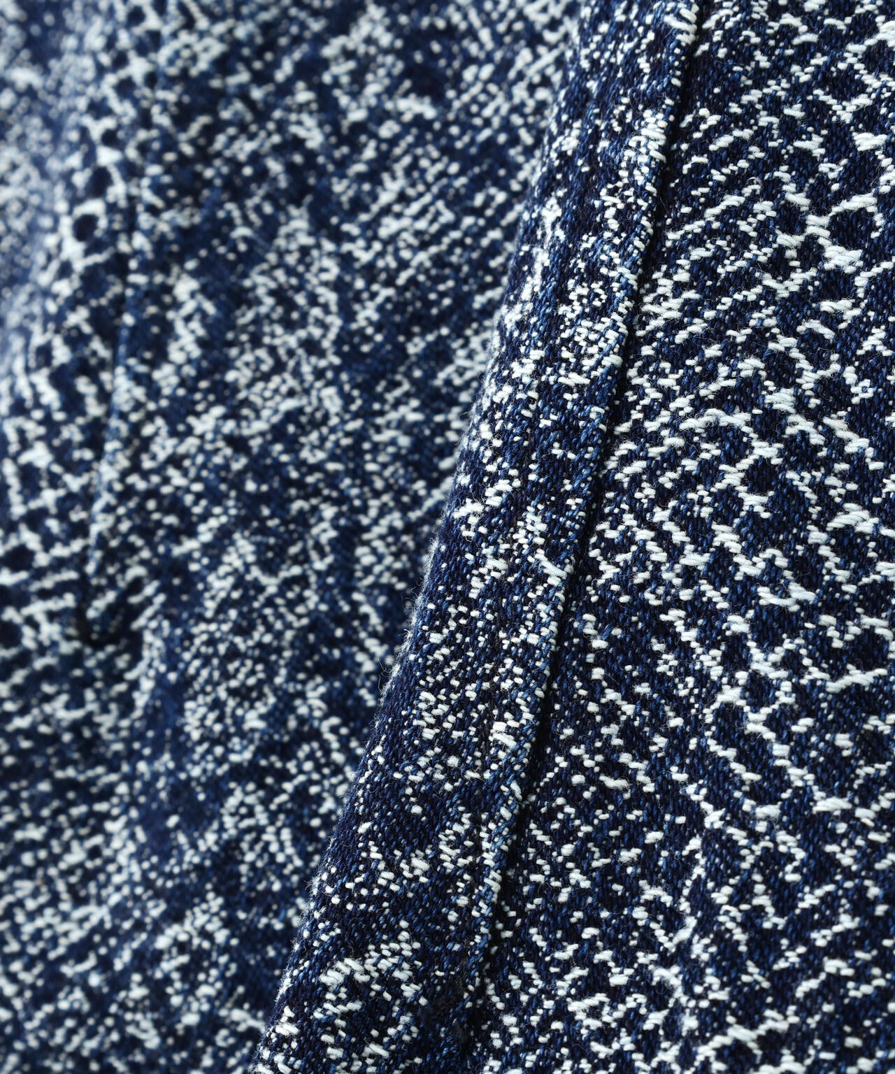 DartsJeanJK-13ozPythonJacquard