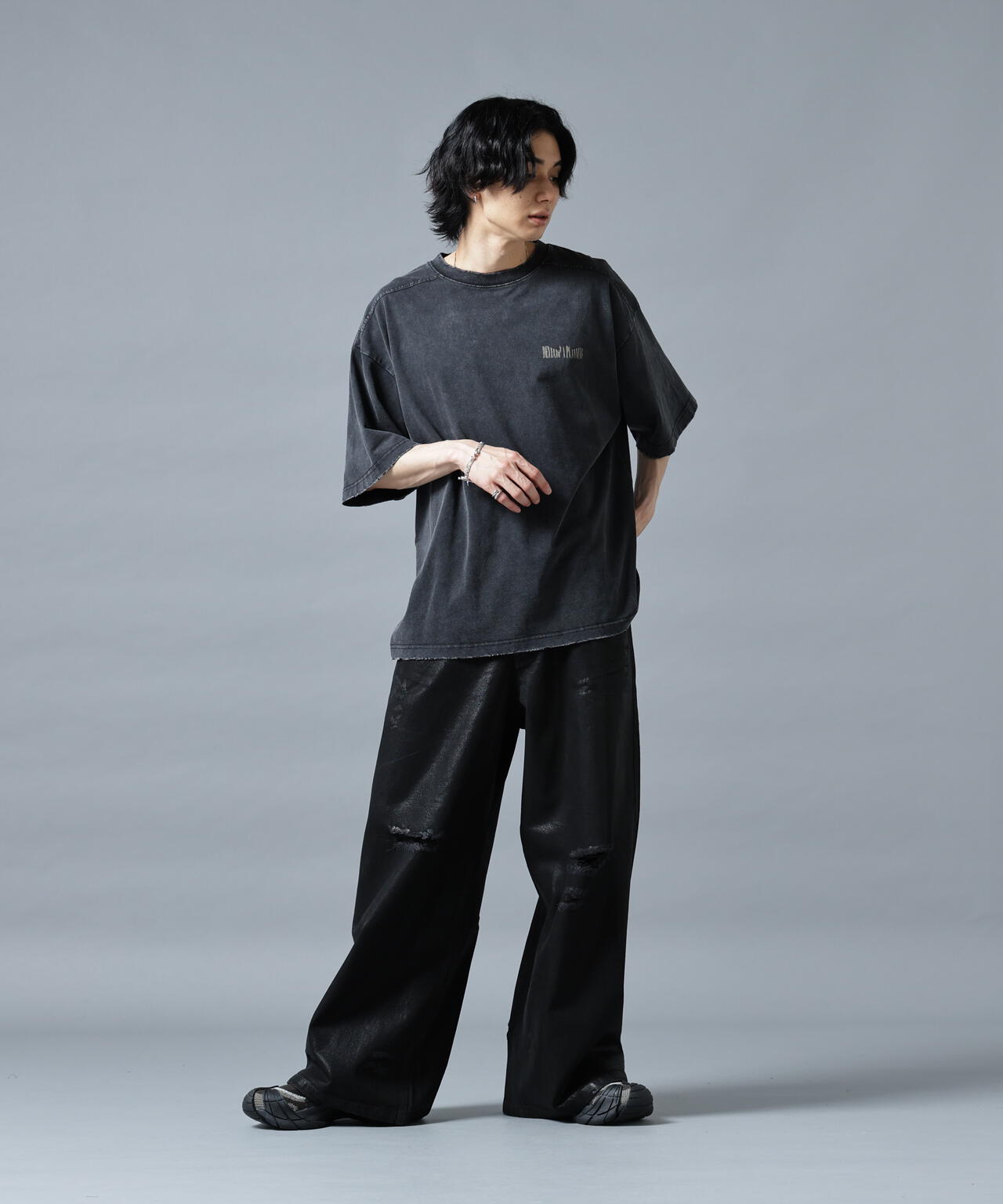 H:180cm C:88cm W:69cm H:90cm 着用サイズ:L