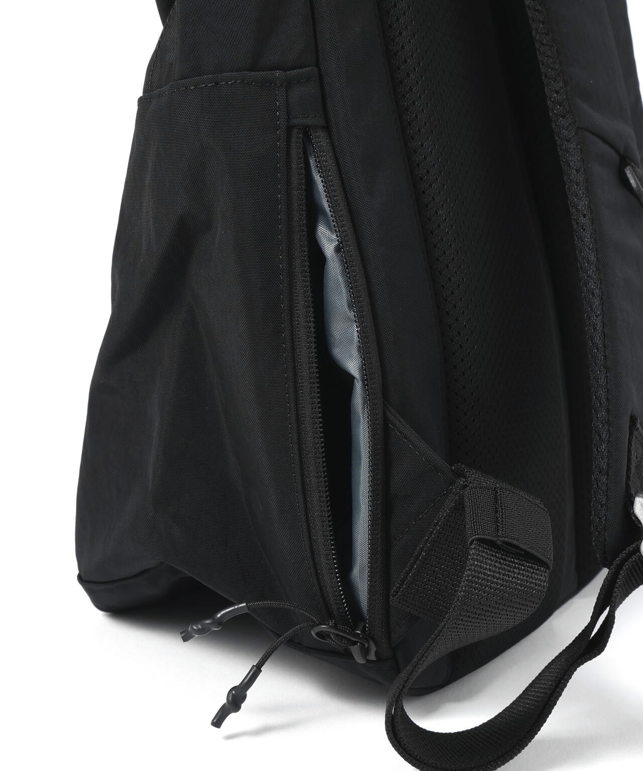 phenics/SWIFT BACKPACK
