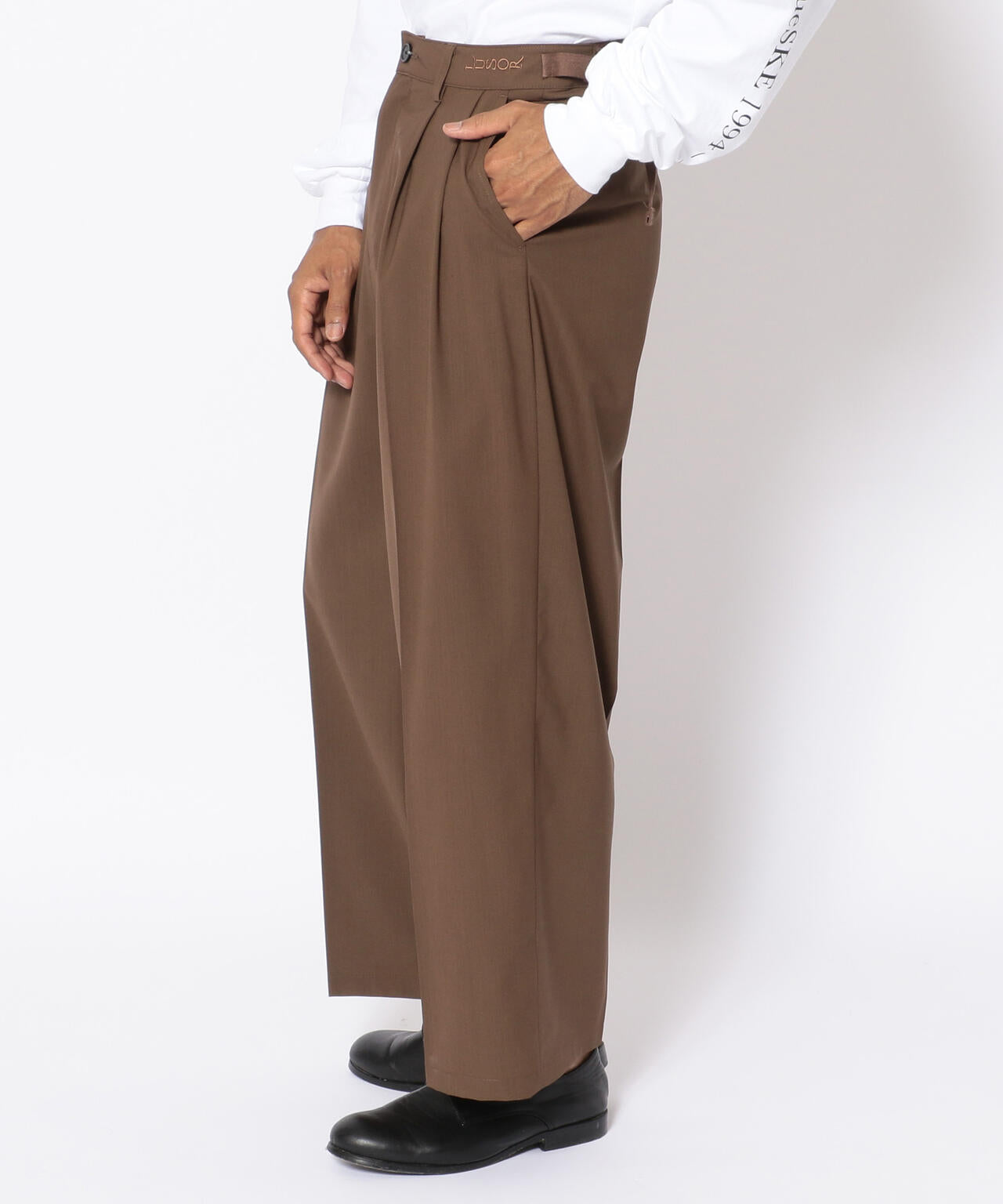 LUSOR(ルーソル)WOOL WIDE SLACKS