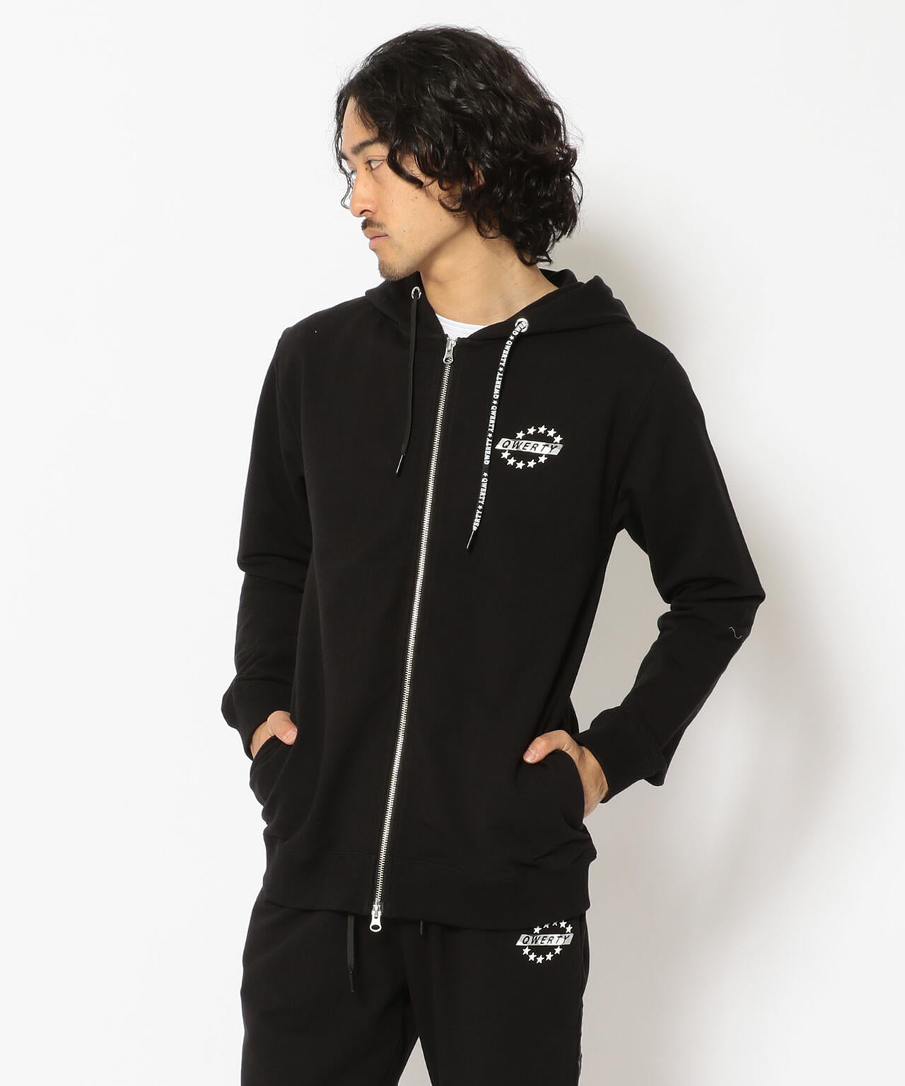 qwerty (クワーティ)Intercept Stretch Jersey Parker ストレッチジャージーパーカー