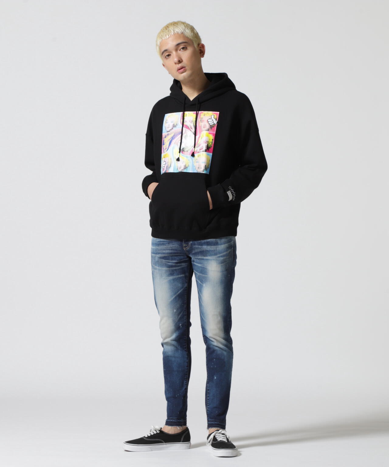 qwerty (クワーティ)PIXEL ART PARKA ピクセルアートパーカー