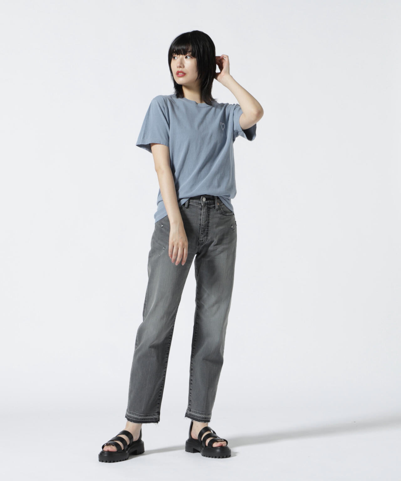 Kare/ME(カーミー) ハート刺繍Tシャツ