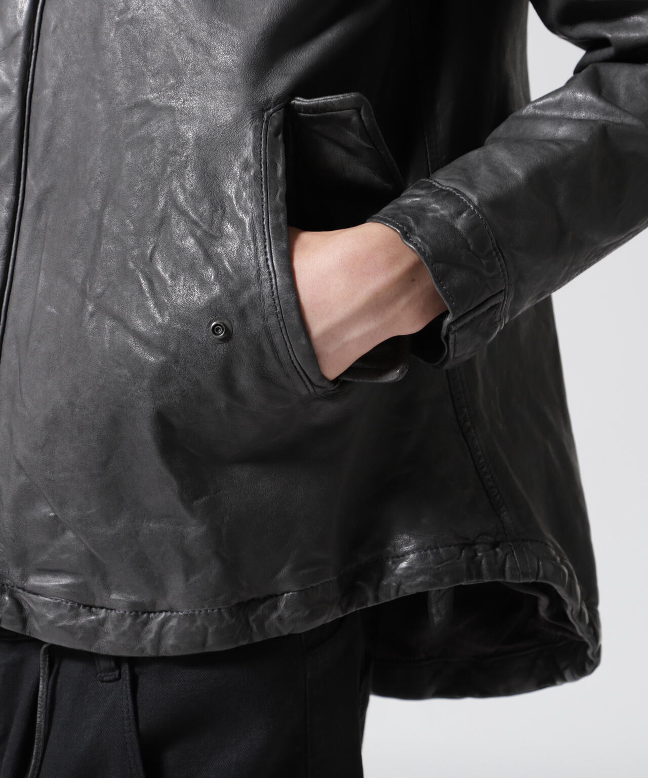 NCB neat caprice brand(エヌシービーニートカプリスブランド) レザーフードジャケット WOMEN'S