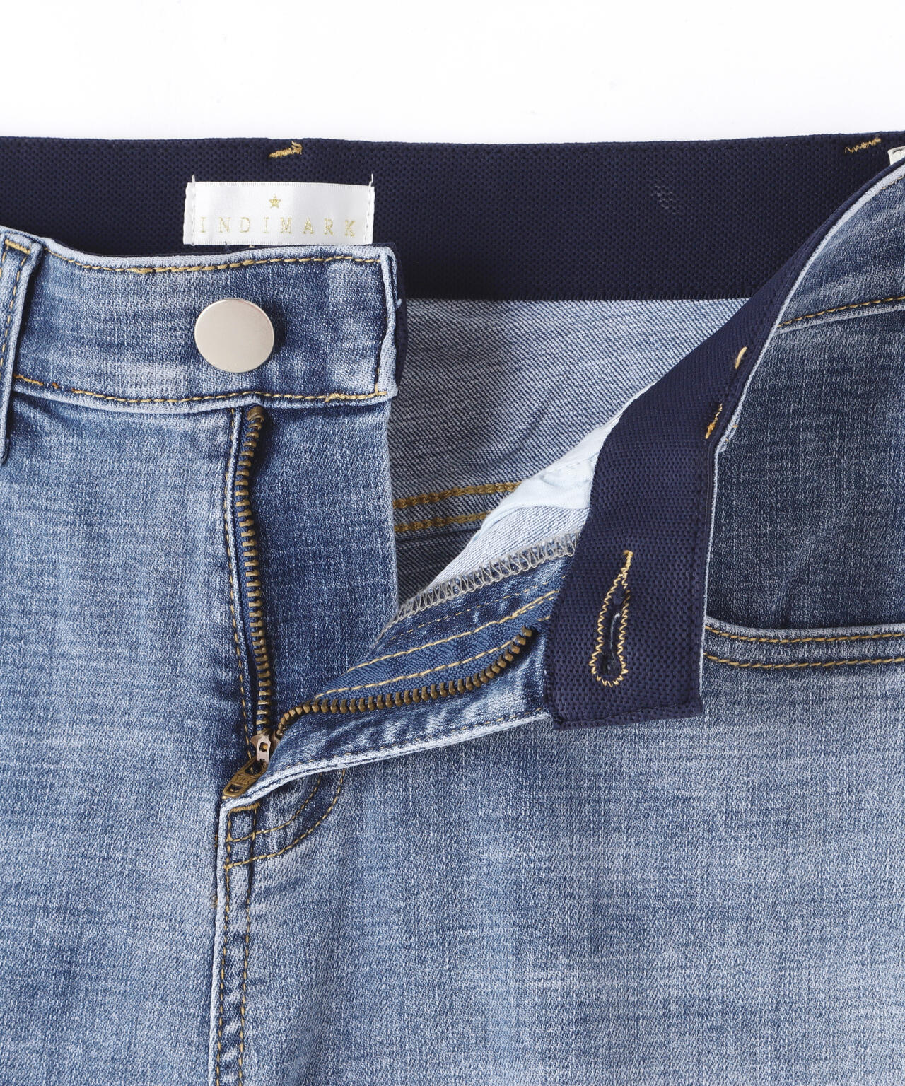 6418f333-d08d-53b5-82ce-83ad48ca90d5_Image