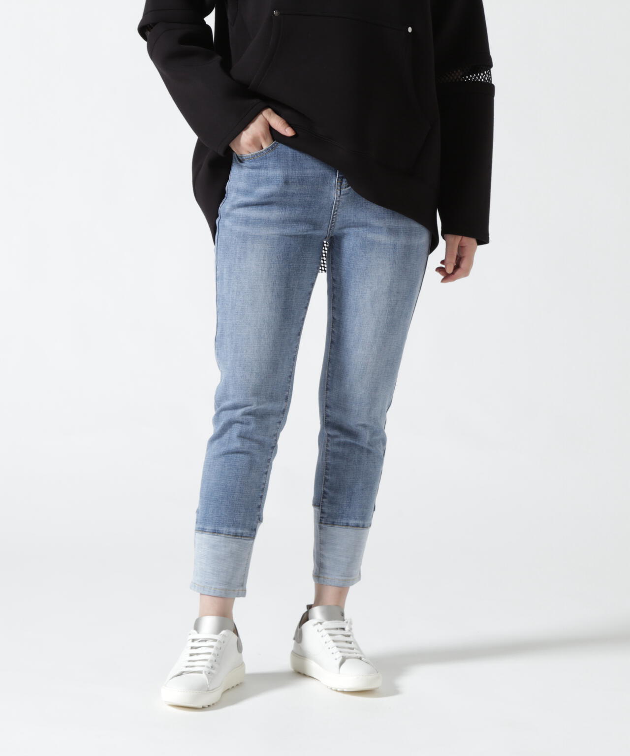 f04f23e5-8adb-5828-a2a1-c0d0b1d4ea4b_Image