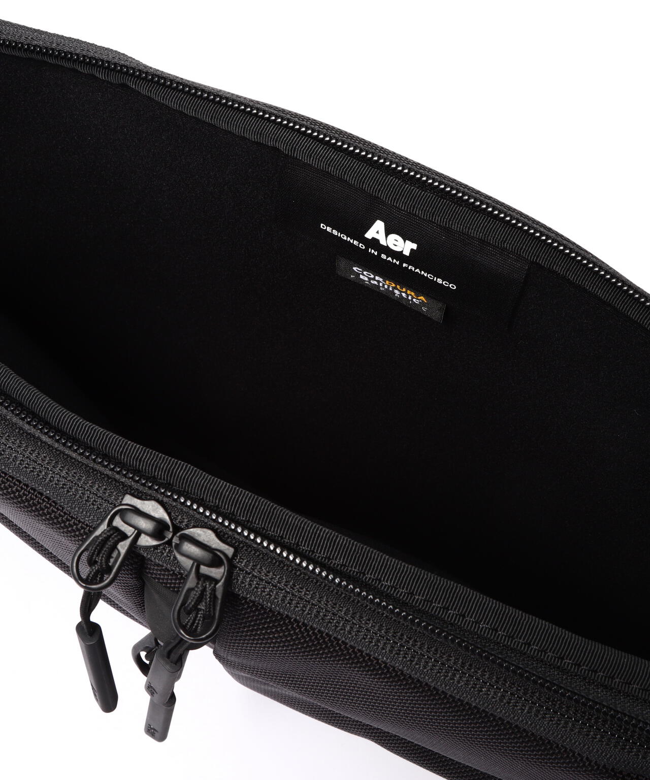 Aer(エアー)Tech Folio 13' Black ラップトップケース/パソコンケース