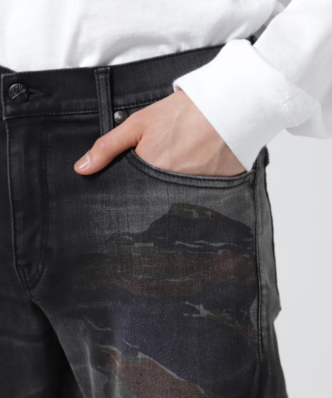 808cf15a-53d1-5d67-b0db-2c8ad6d548b6_Image