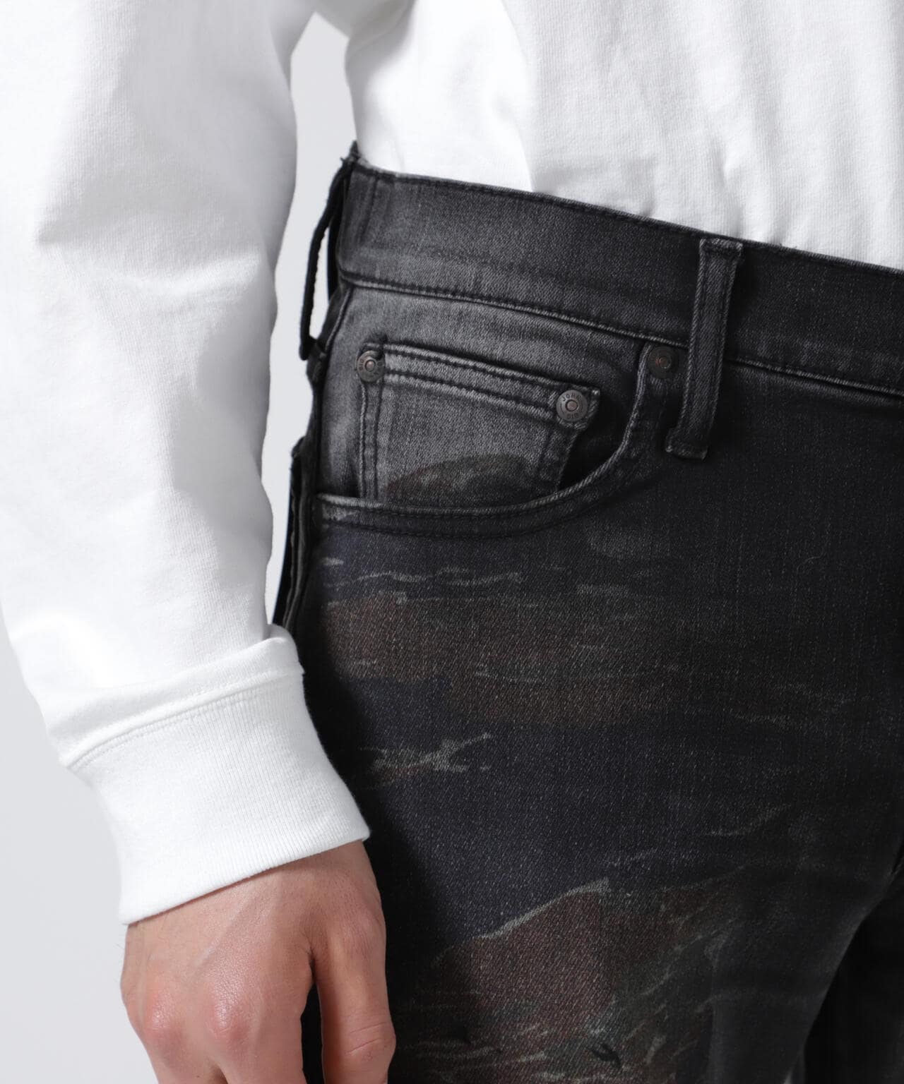 b14ac639-efb5-5033-b639-4cfe65d02824_Image