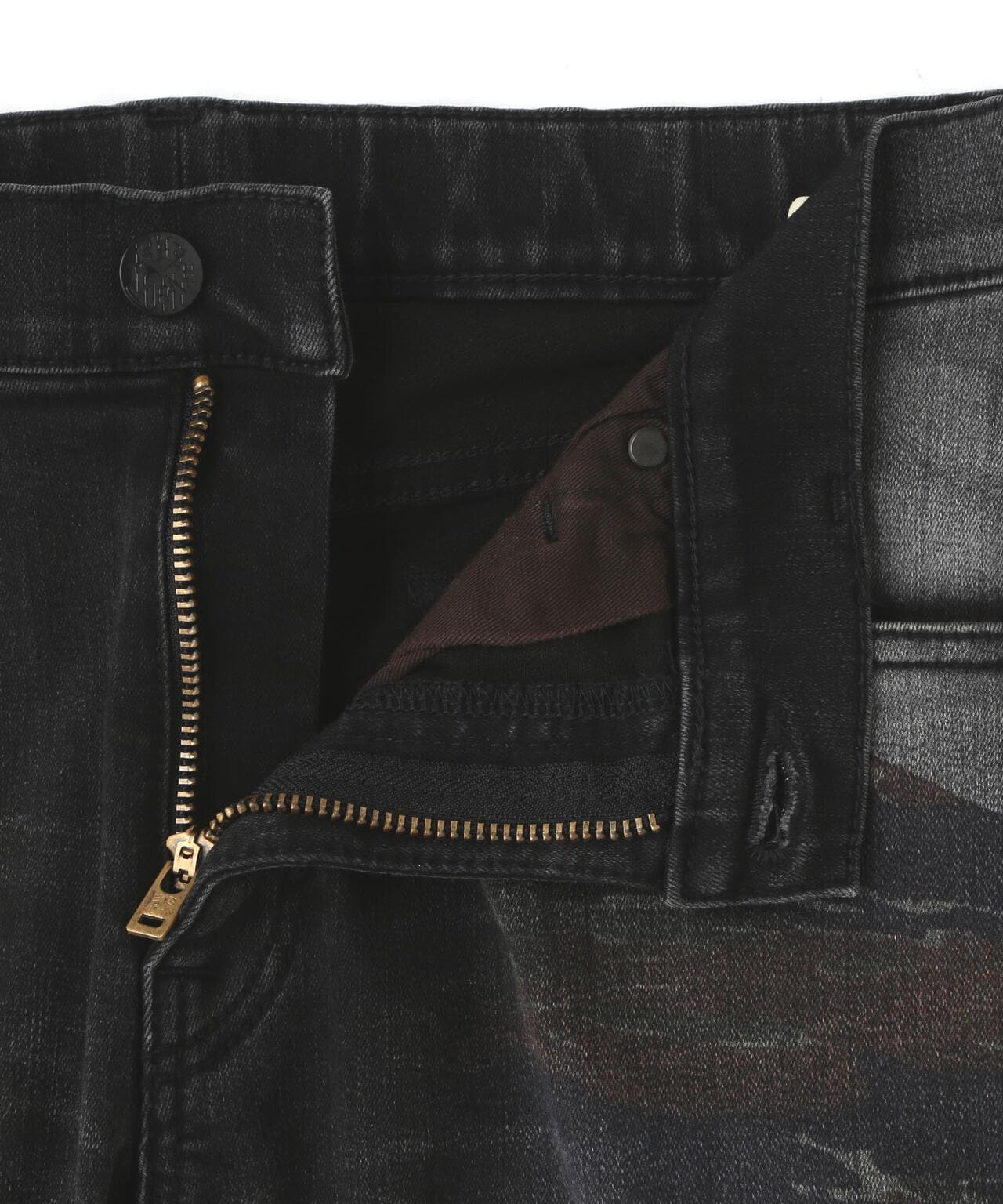 ae8f16cd-9718-5ac7-bbe3-8c06e41e7d6f_Image