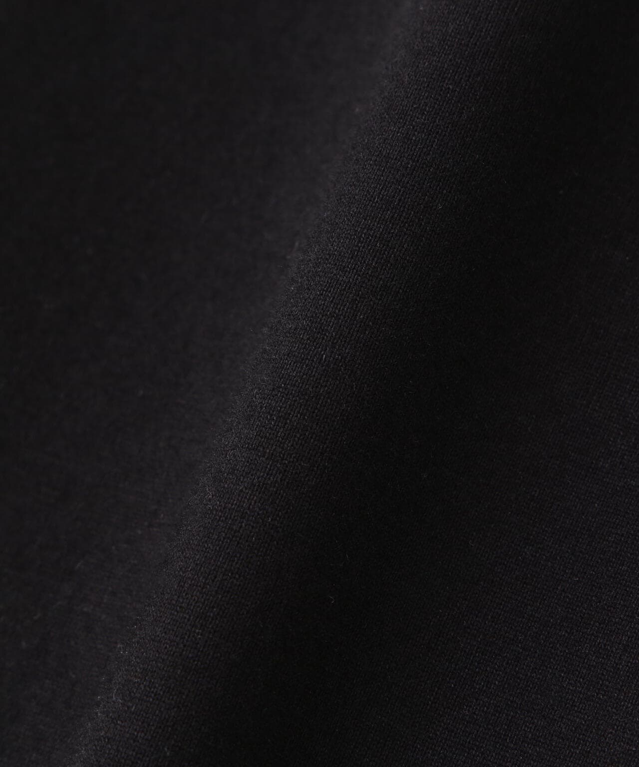 ON THE TURF(オン ザ ターフ)BACKSIDE TEE