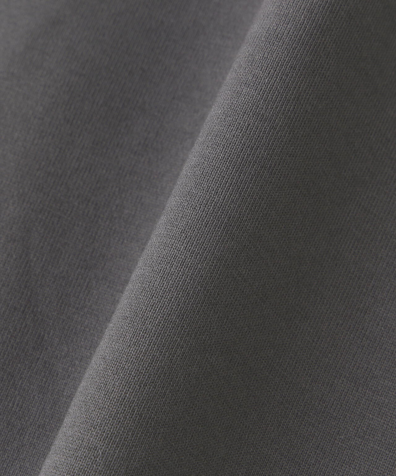 ON THE TURF(オン ザ ターフ)BACKSIDE TEE