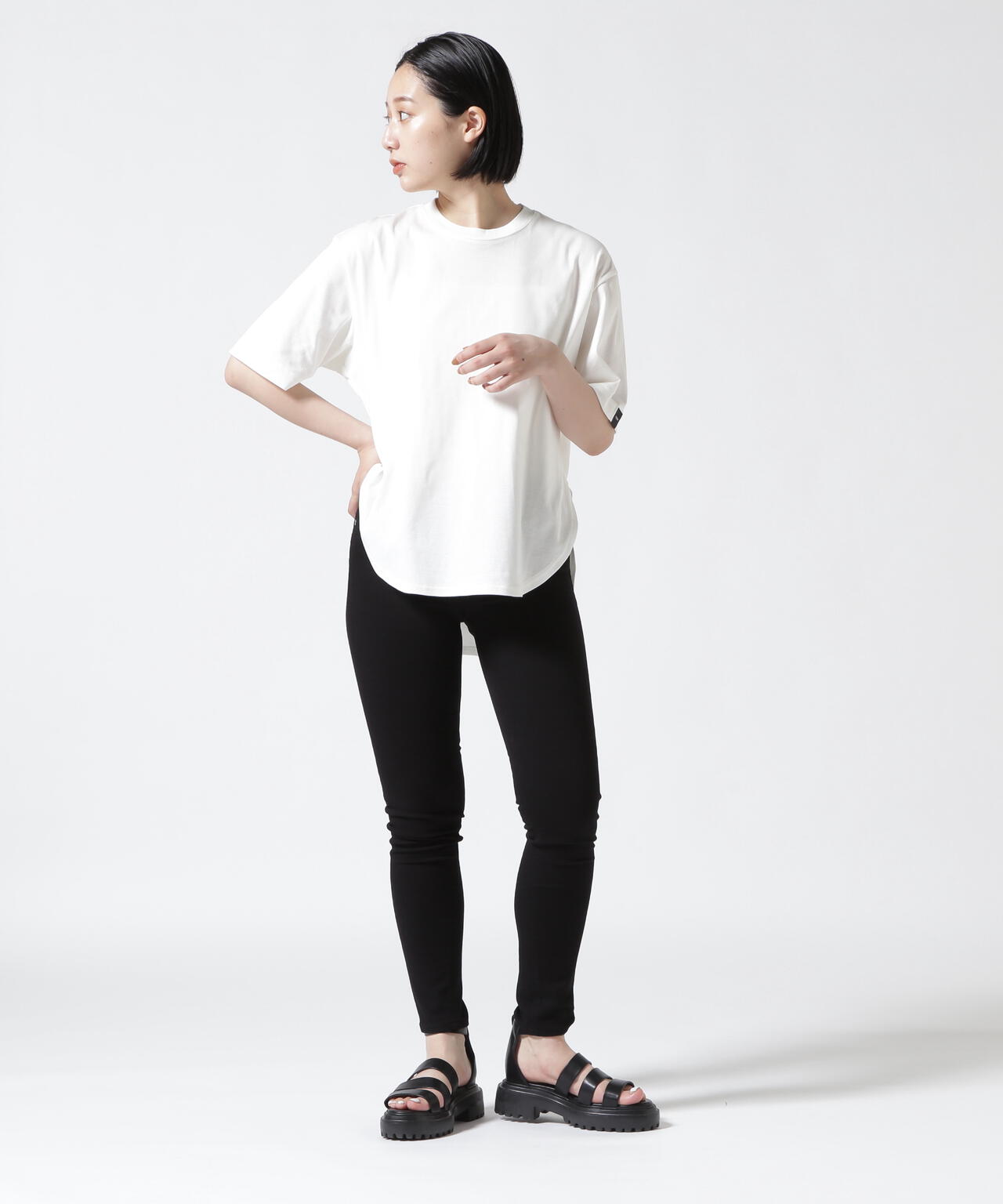 b503ef63-fd1b-5779-a2ff-747b7e6d4bdc_Image