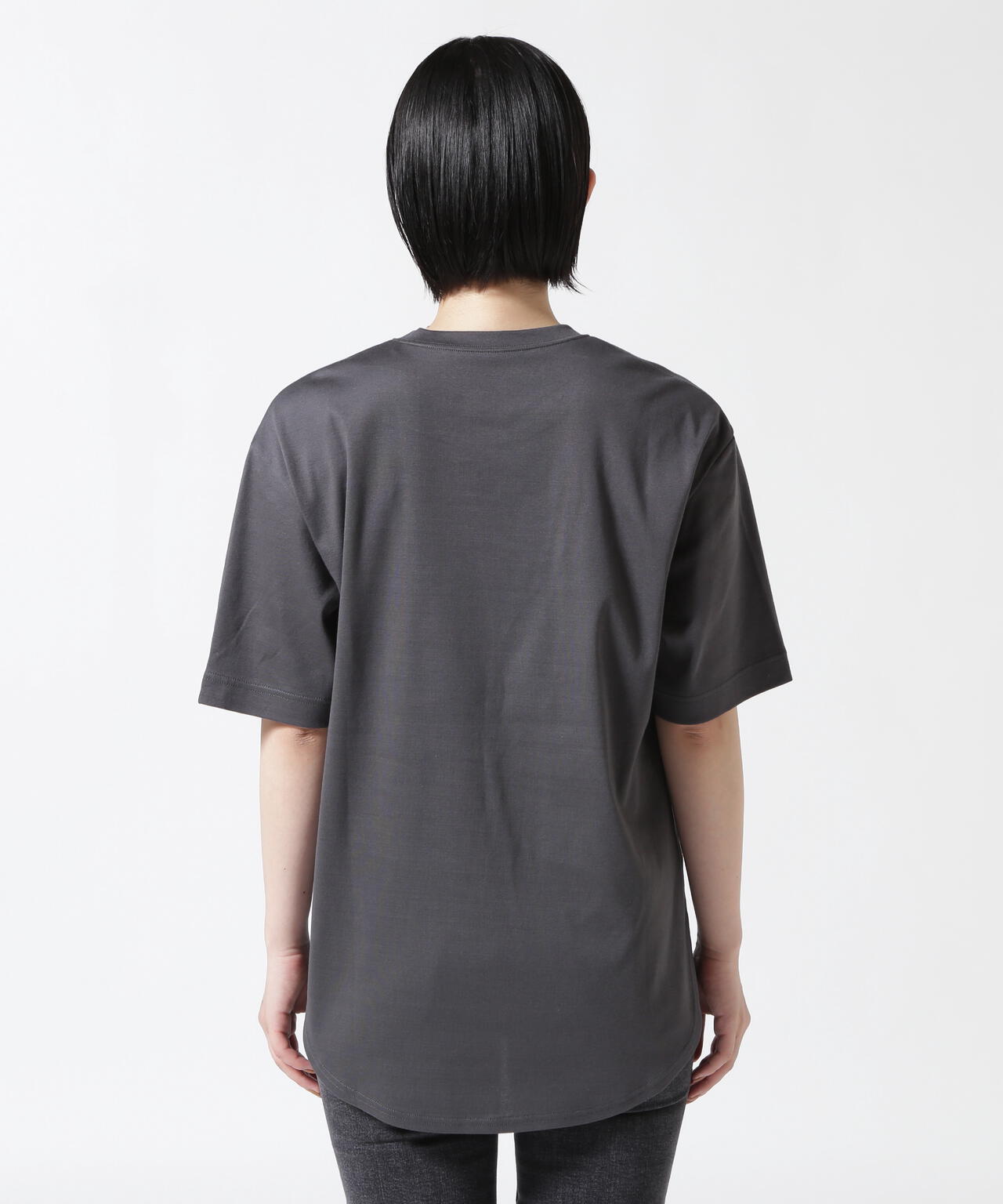 UJOH(ウジョー) 別注Curve Hem Half Sleeve Tシャツ
