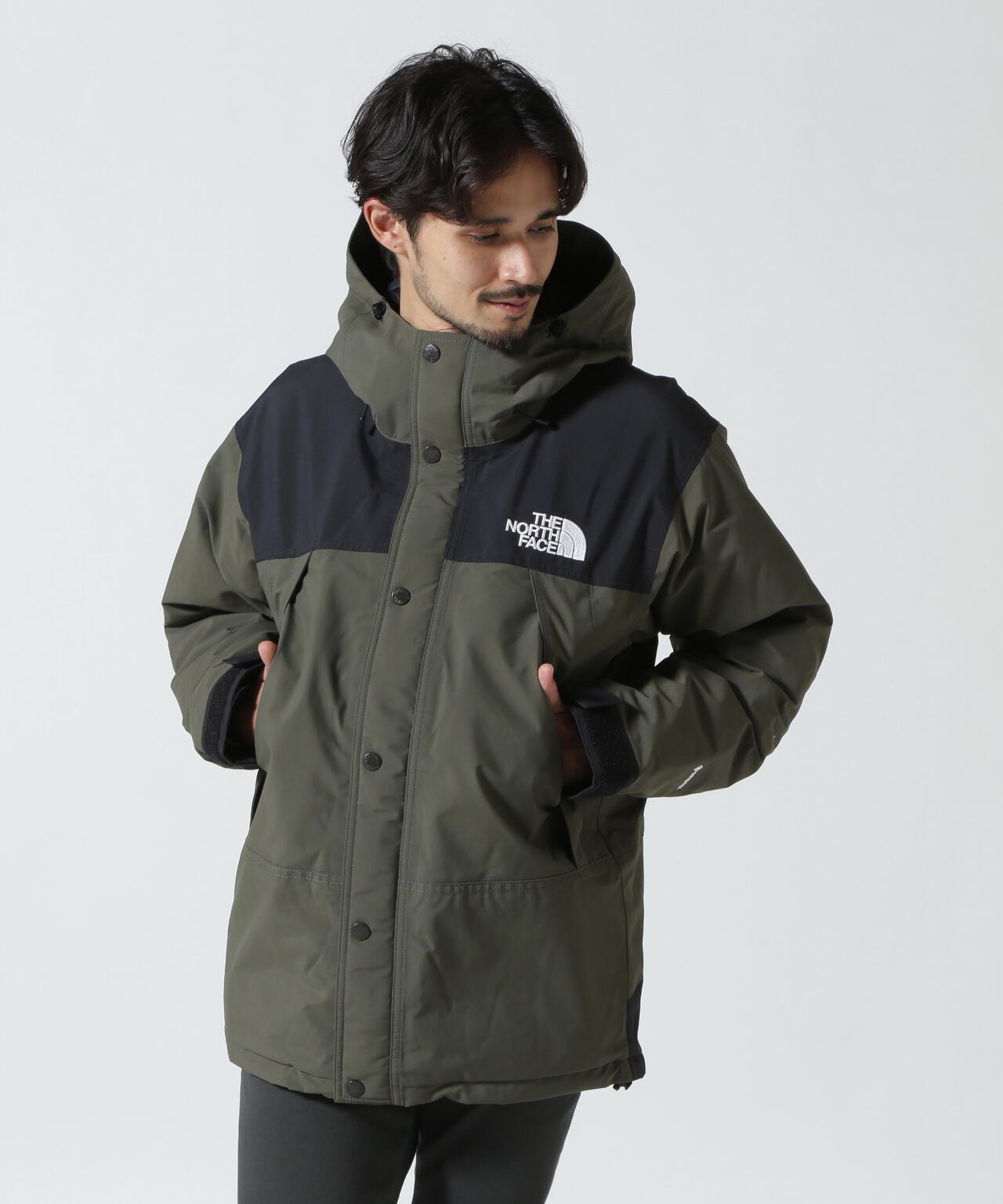 THE NORTH FACE (ザ・ノース・フェイス)Mountain Down Jacket