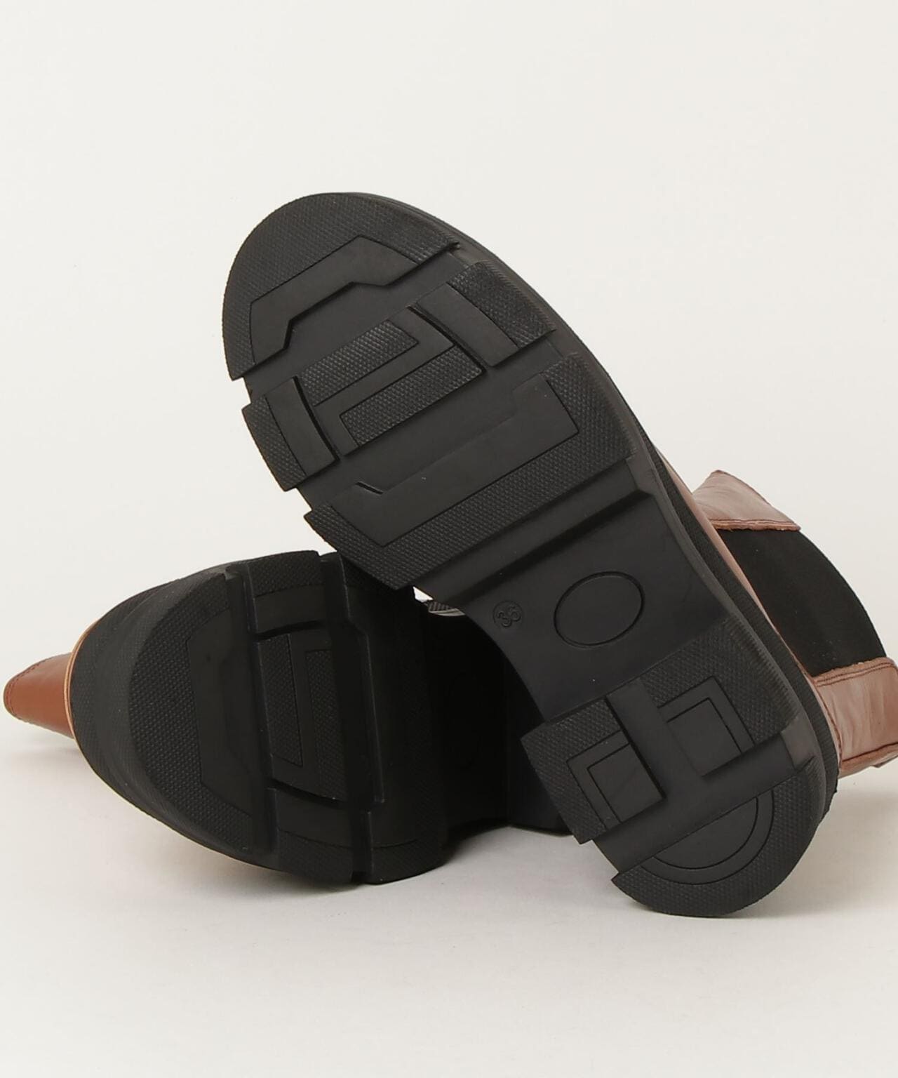 f5f6e4b5-168a-54fa-a32b-48613df55646_Image