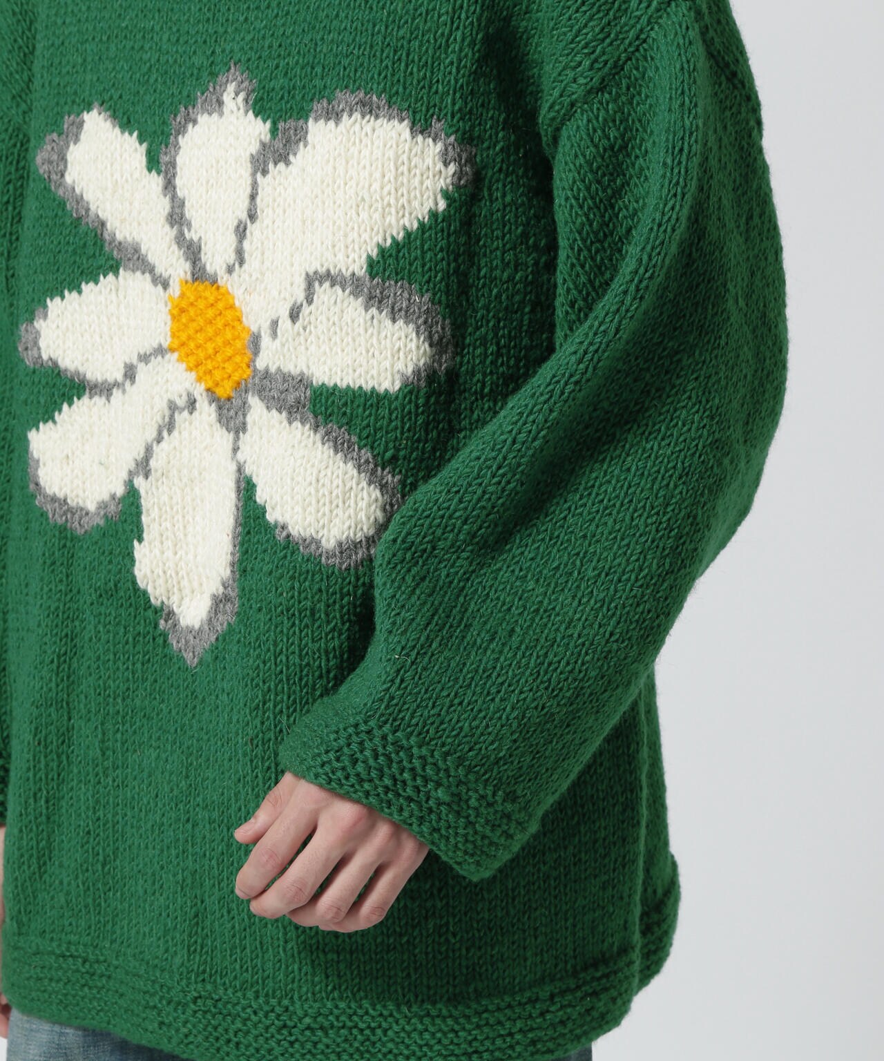 MacMahon Knitting Mills/マクマホンニッティングミルズ Roll Neck Knit-Flower