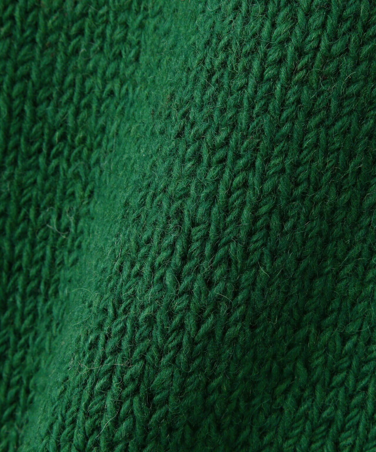 MacMahon Knitting Mills/マクマホンニッティングミルズ Roll Neck Knit-Flower