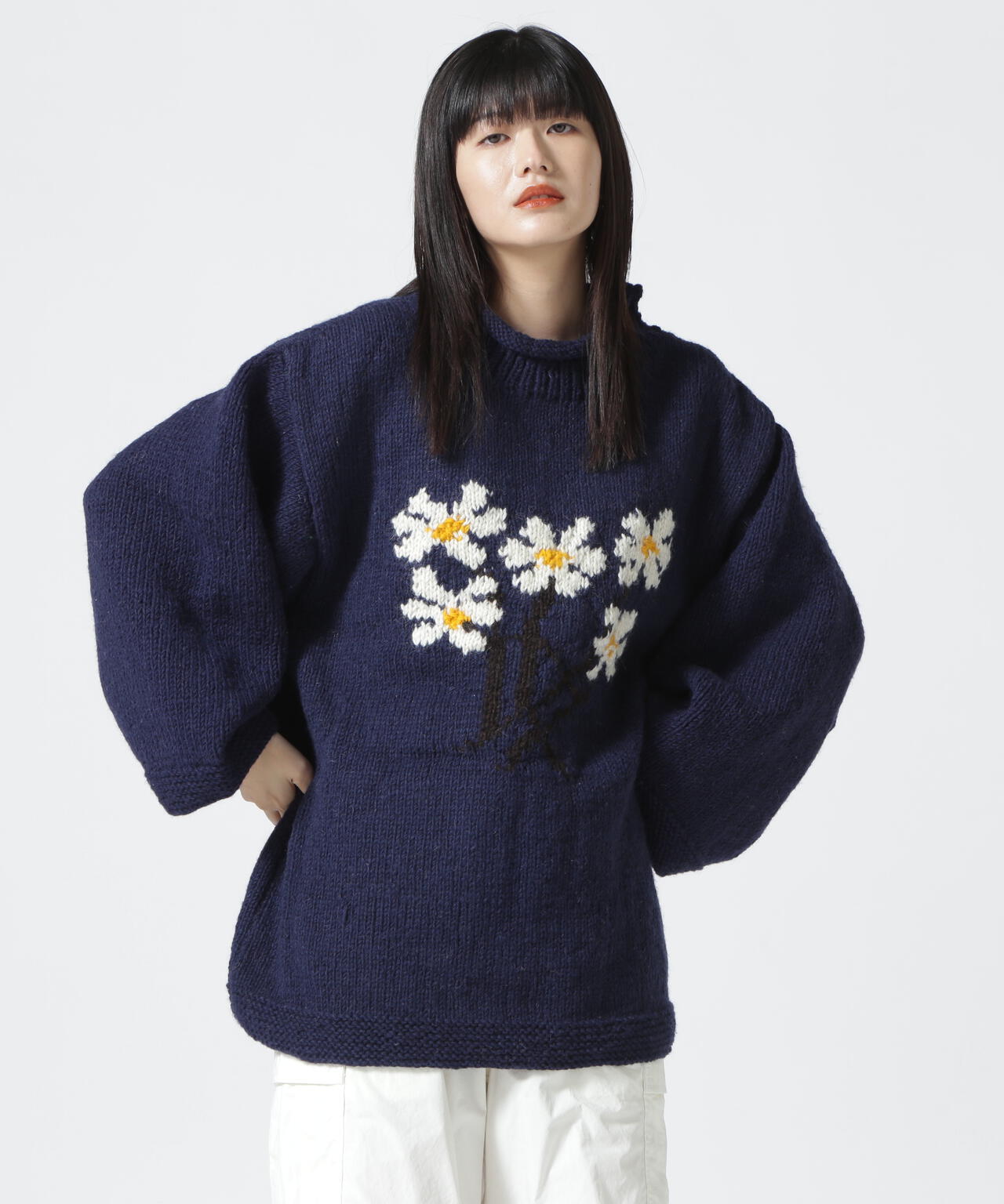 MacMahon Knitting Mills / Roll Neck Knit-5 Flower