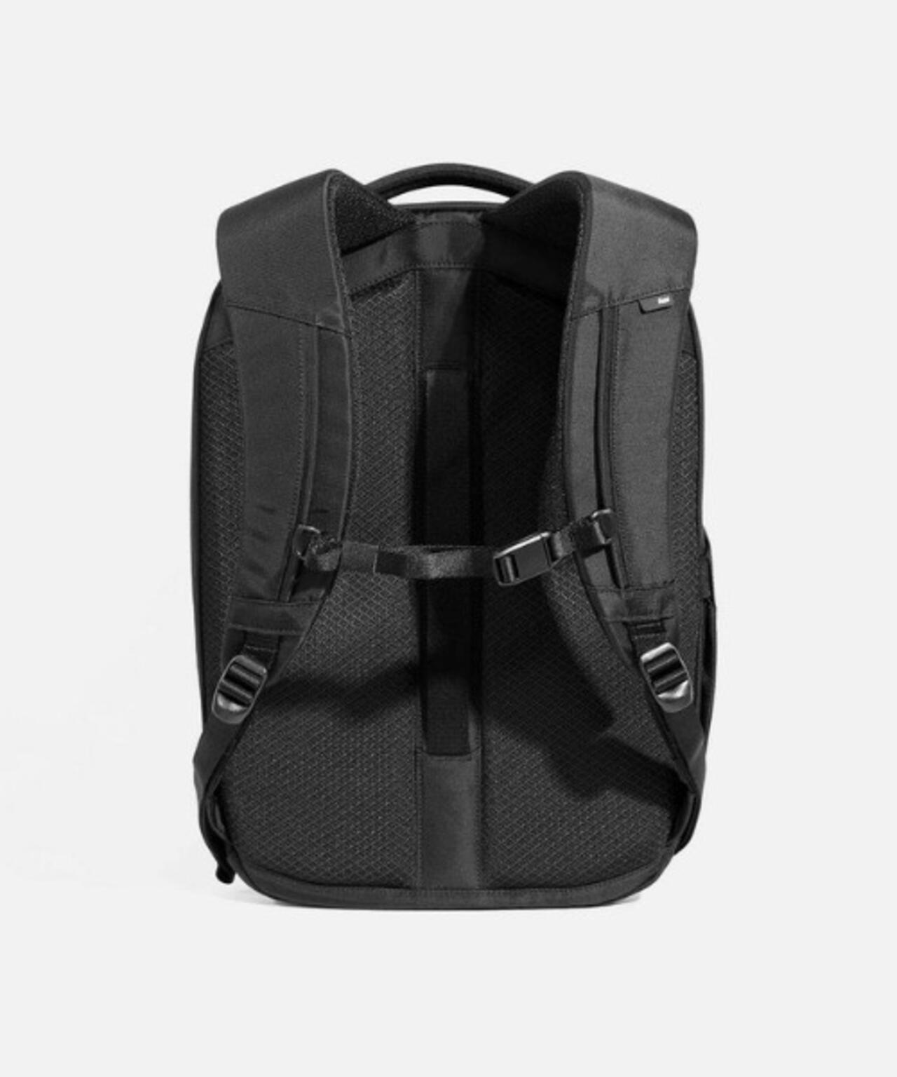 5b9a5988-bf26-50eb-8f82-ae734d2d7920_Image