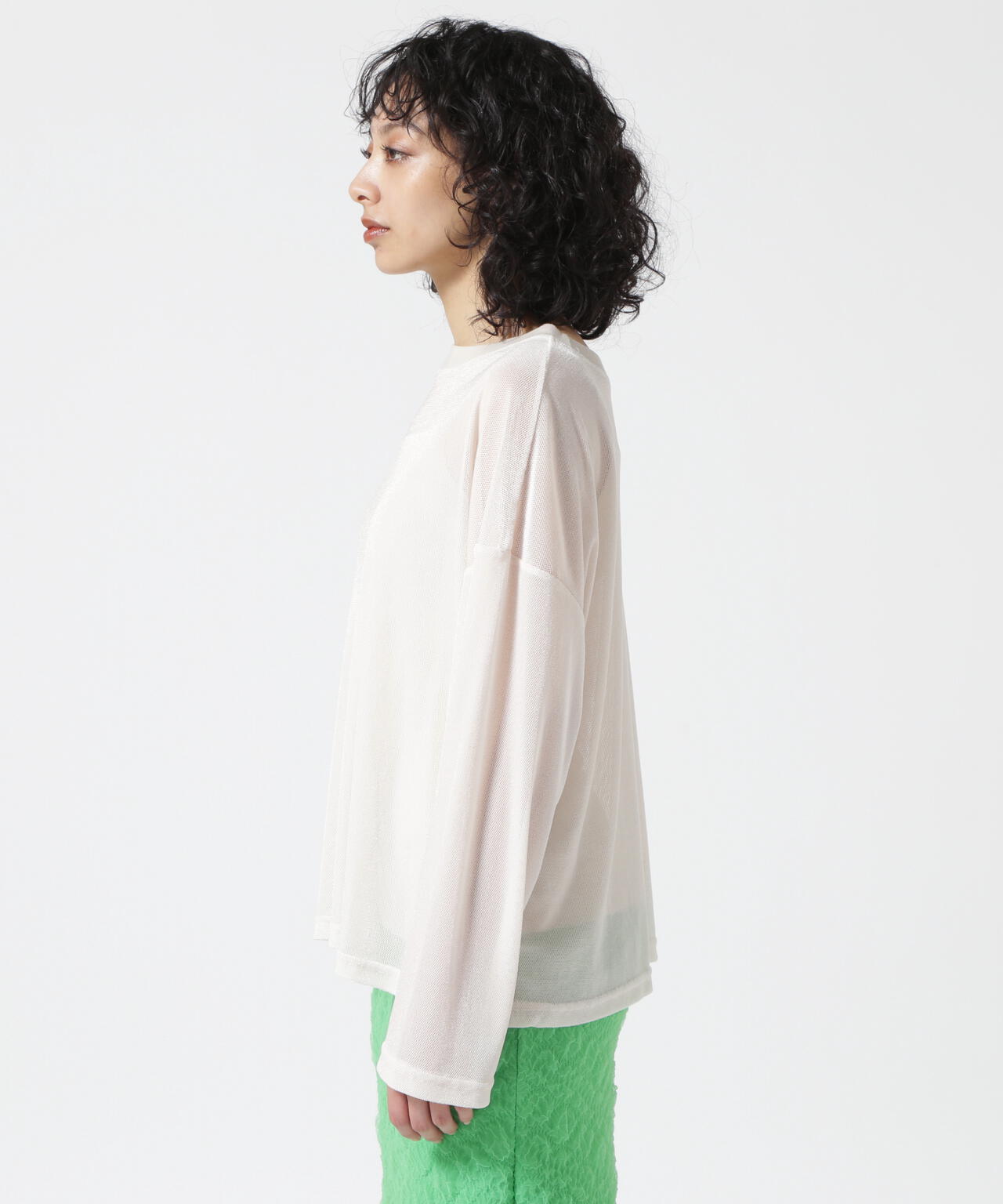 DROIT BELLO(ドロイトベロ)ベロアメッシュプルオーバー