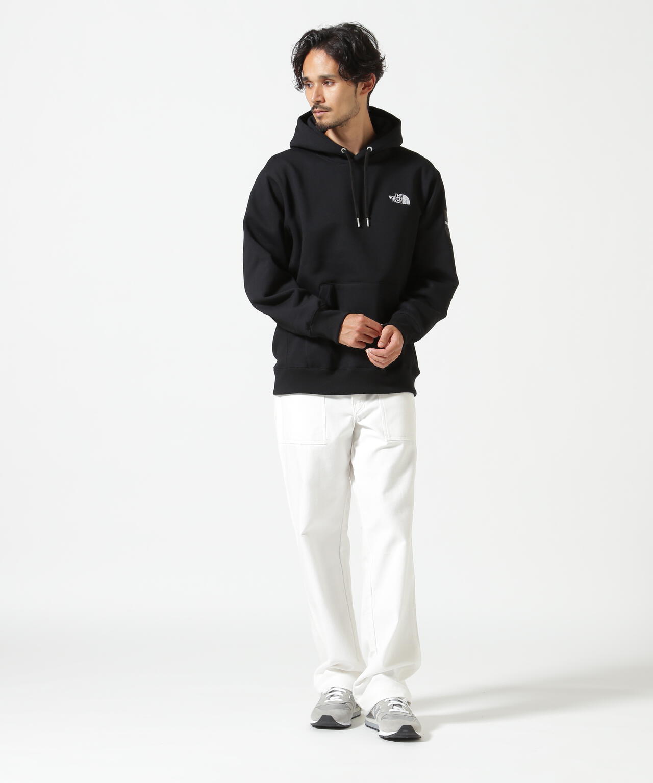 THE NORTH FACE (ザ・ノース・フェイス)スクエアロゴフーディ(ユニセックス)