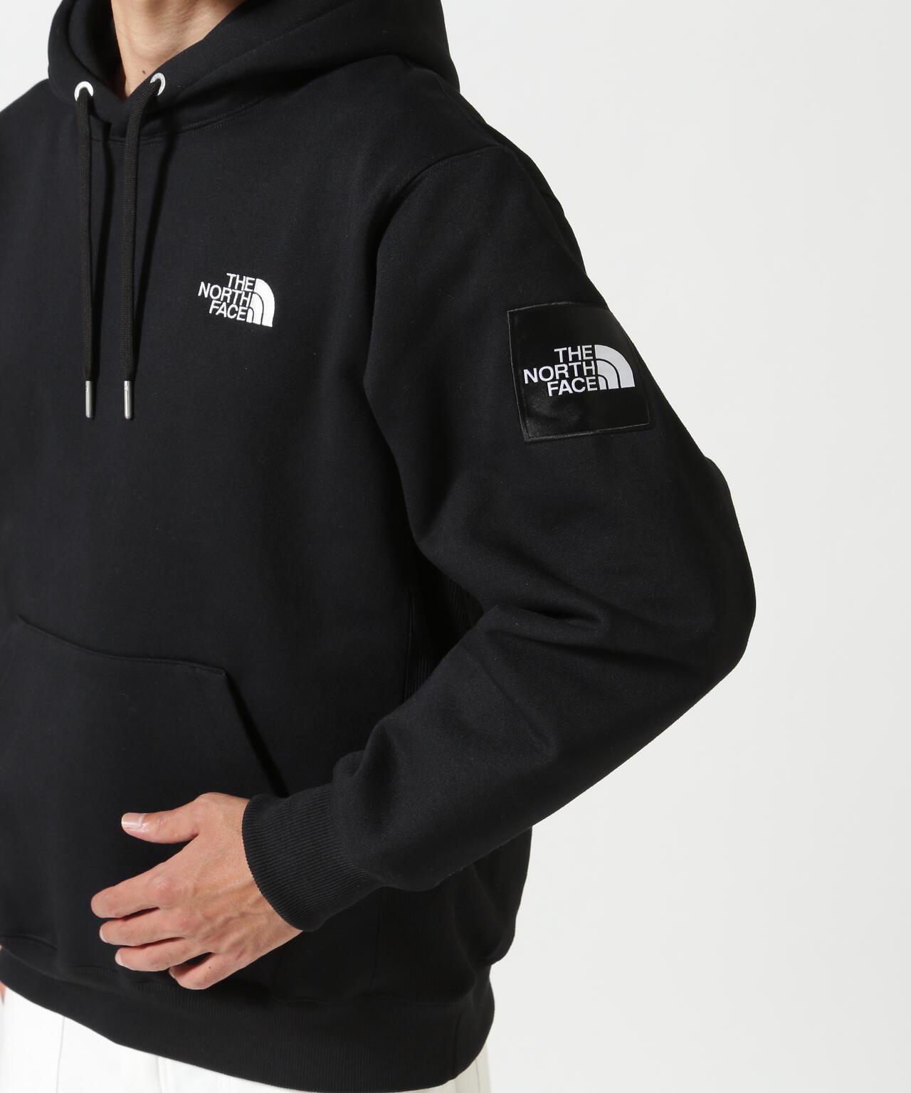 THE NORTH FACE (ザ・ノース・フェイス)スクエアロゴフーディ(ユニセックス)