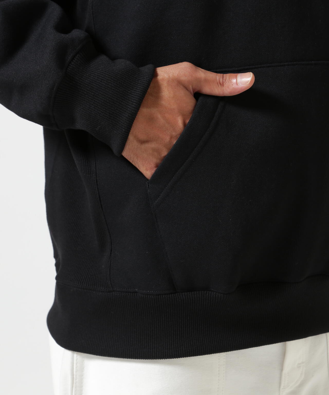 THE NORTH FACE (ザ・ノース・フェイス)スクエアロゴフーディ(ユニセックス)