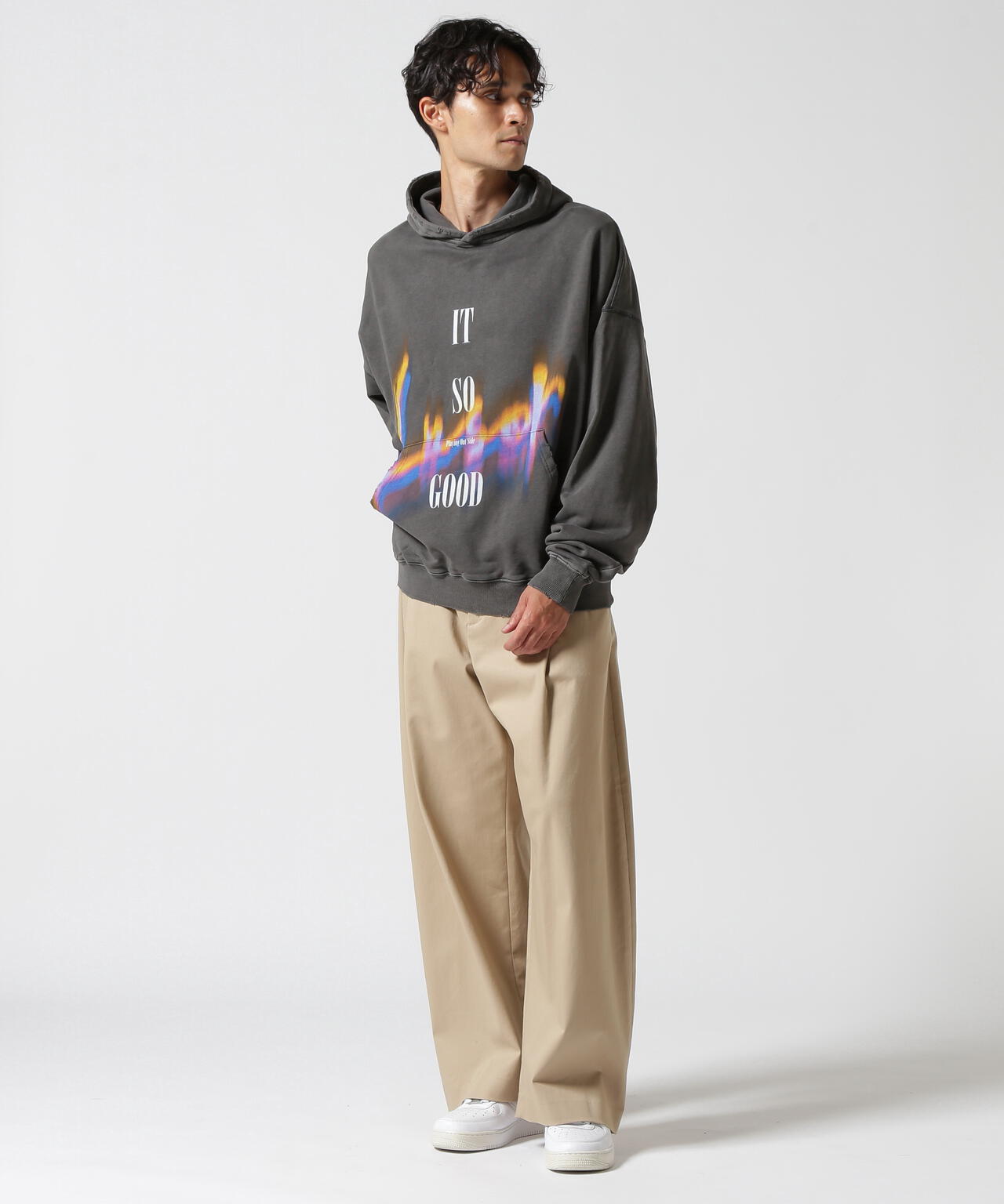 LUSOR(ルーソル)PIGMENT SWEAT HOODIE LIGHT