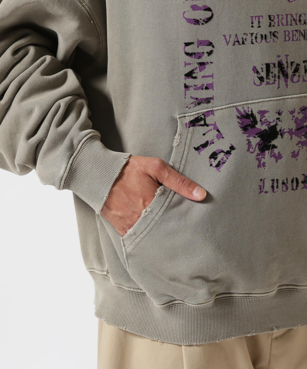 LUSOR(ルーソル)PIGMENT SWEAT HOODIE EMBLEM