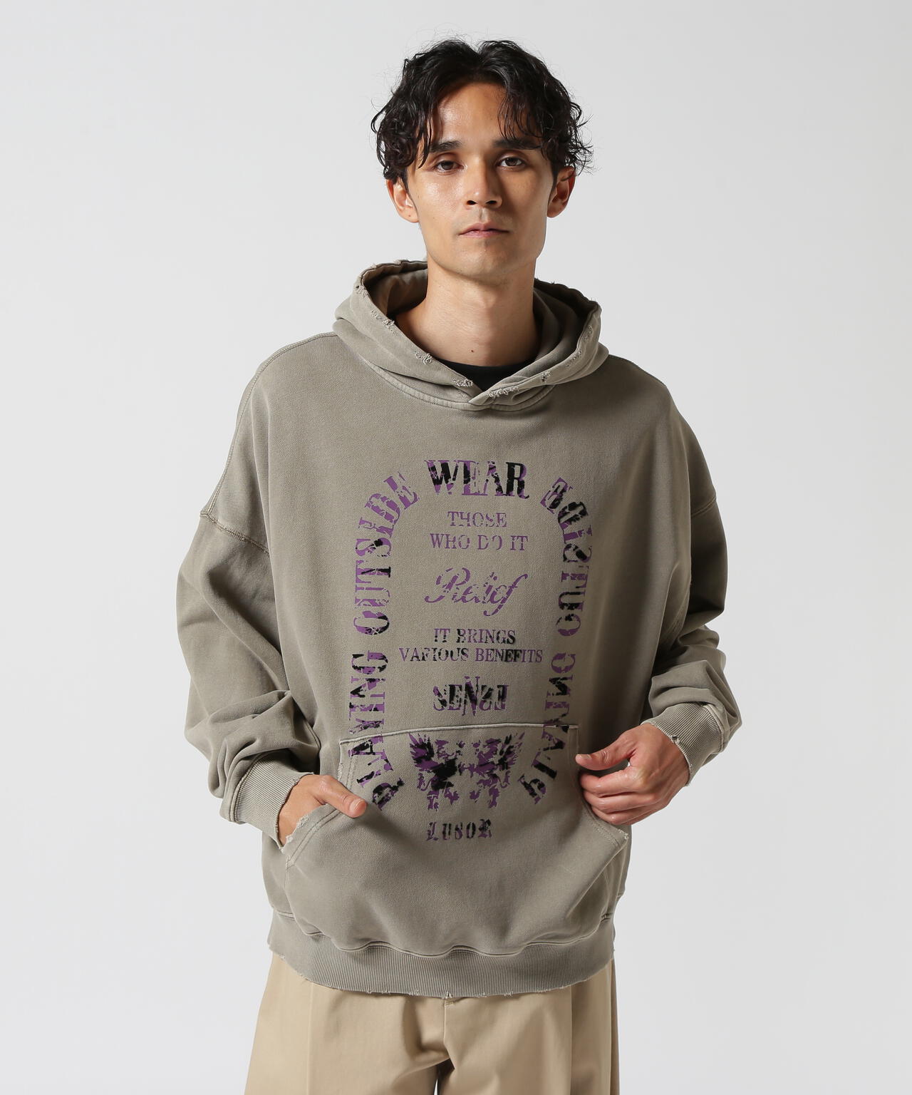 LUSOR(ルーソル)PIGMENT SWEAT HOODIE EMBLEM