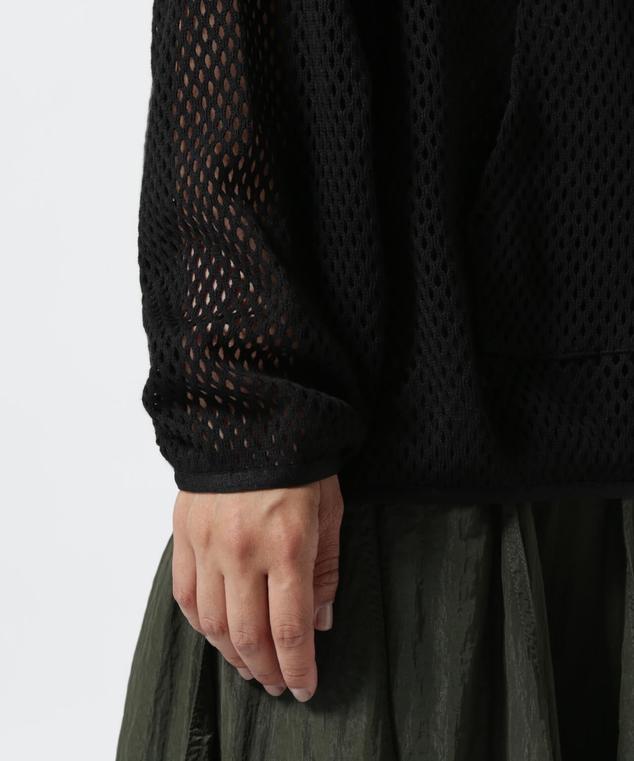 YENN (イエン)MESH LACE HOODIEプルオーバー
