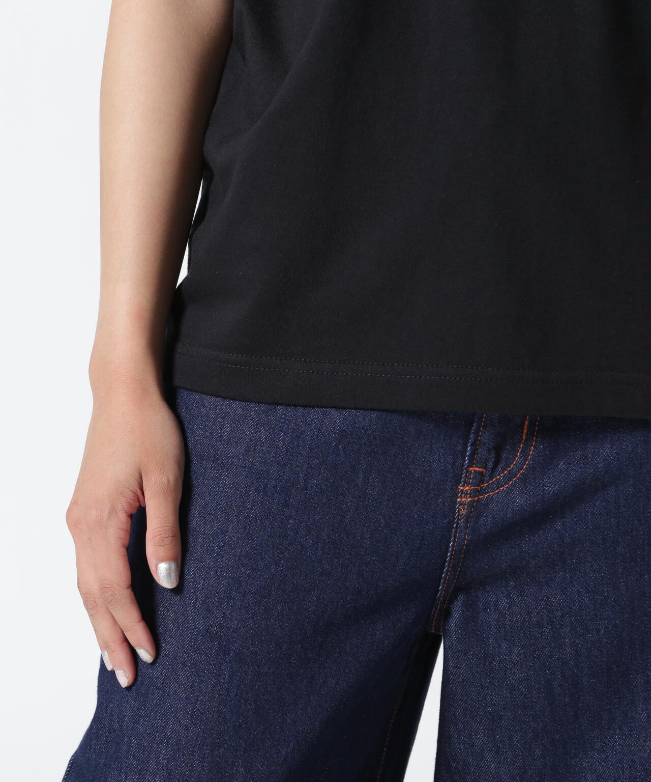 DROIT BELLO(ドロイトベロ)PINKブラッシュPARIS Tシャツ