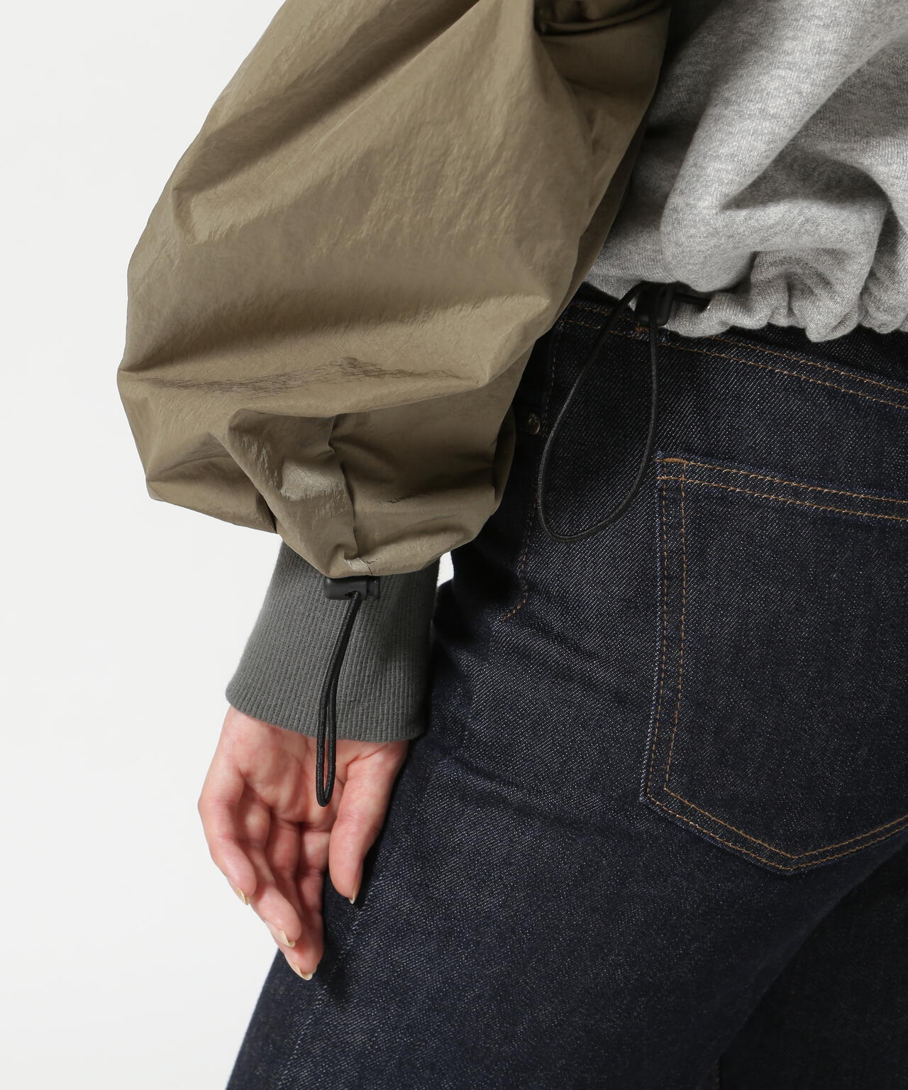 NOUNLESS(ナウンレス)SPORTY SWEAT DOCKING TOPS