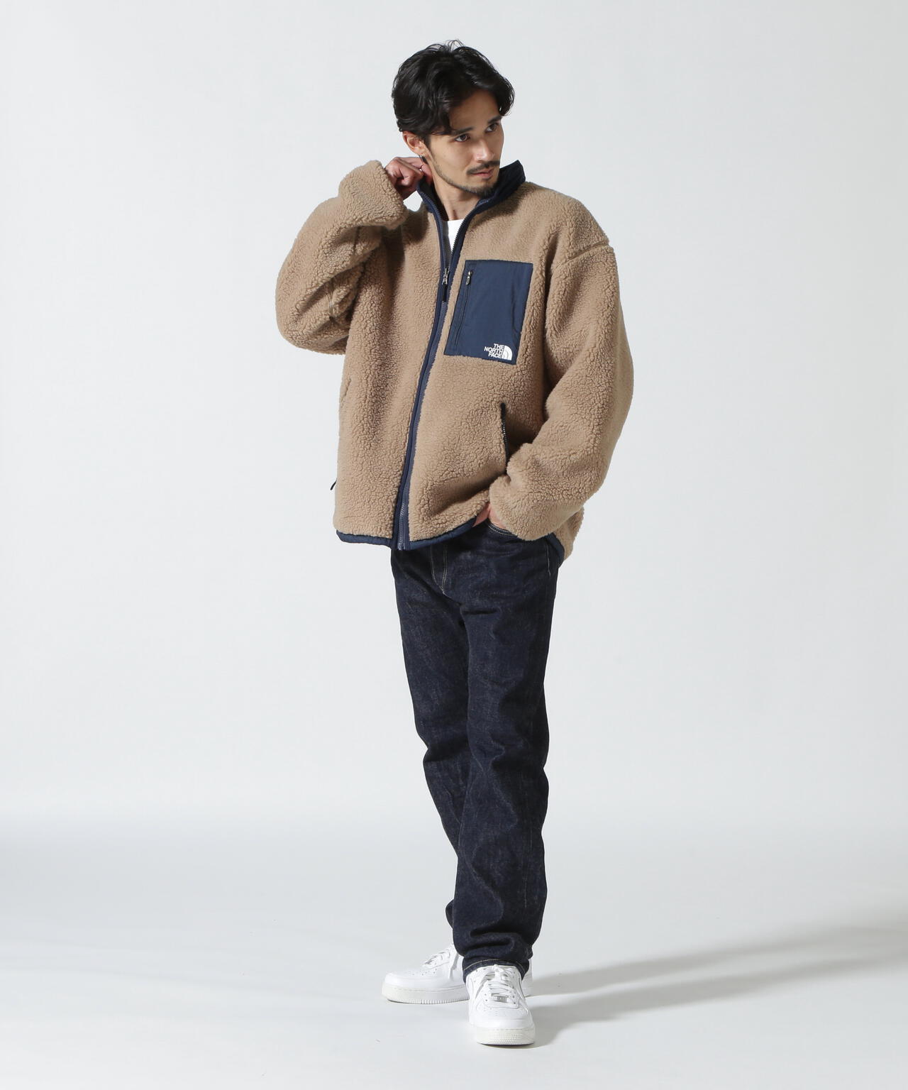 2401b862-c63d-59ff-a57b-18edfb7cb627_Image