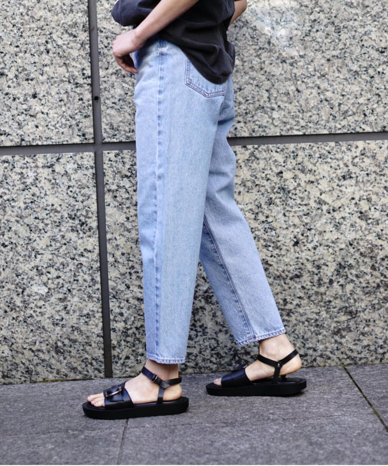 62a05689-e45c-51c0-8537-38305fe743f3_Image