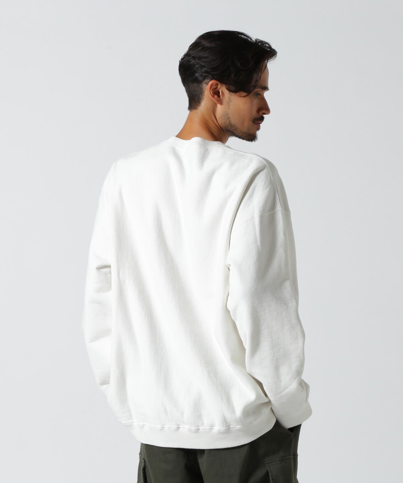 ATON (エイトン) GARMENT DYED URAKE OVERSIZED PULLOVER