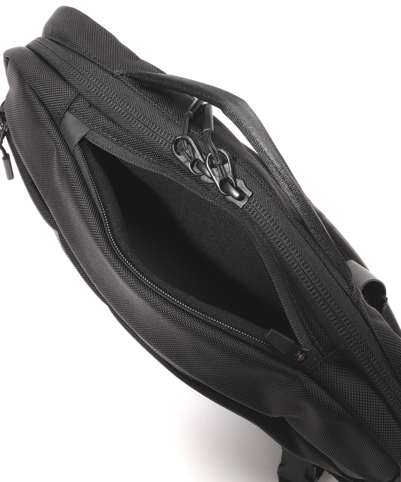 Aer(エアー)Travel Sling 2 Black AER-21013