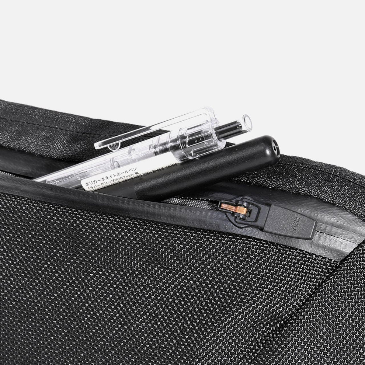 Aer(エアー)Slim Pouch Black AER-21028