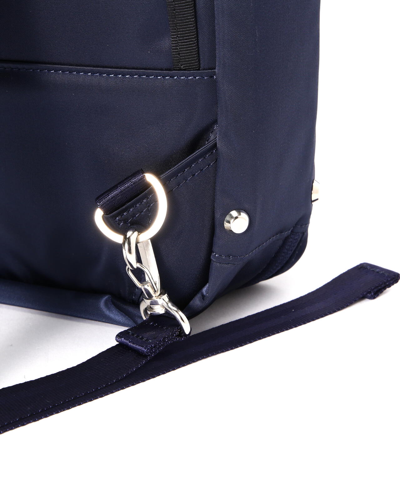 66035fc1-33a0-5acd-9348-94a3a3eef105_Image